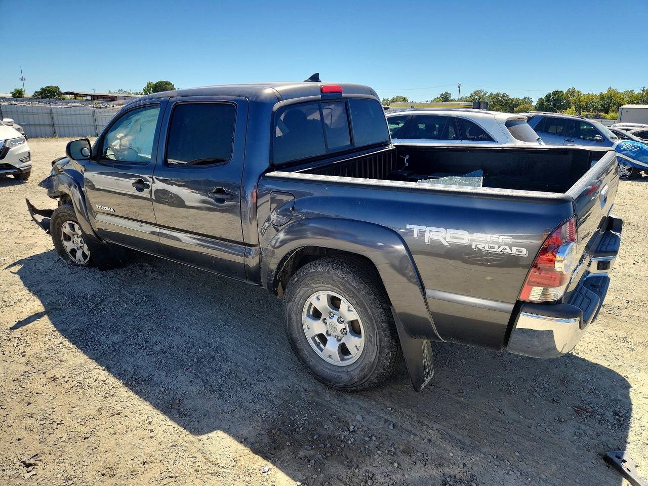 2015 Toyota Tacoma Double Cab Prerunner Gray vin: 3TMJU4GN9FM175984