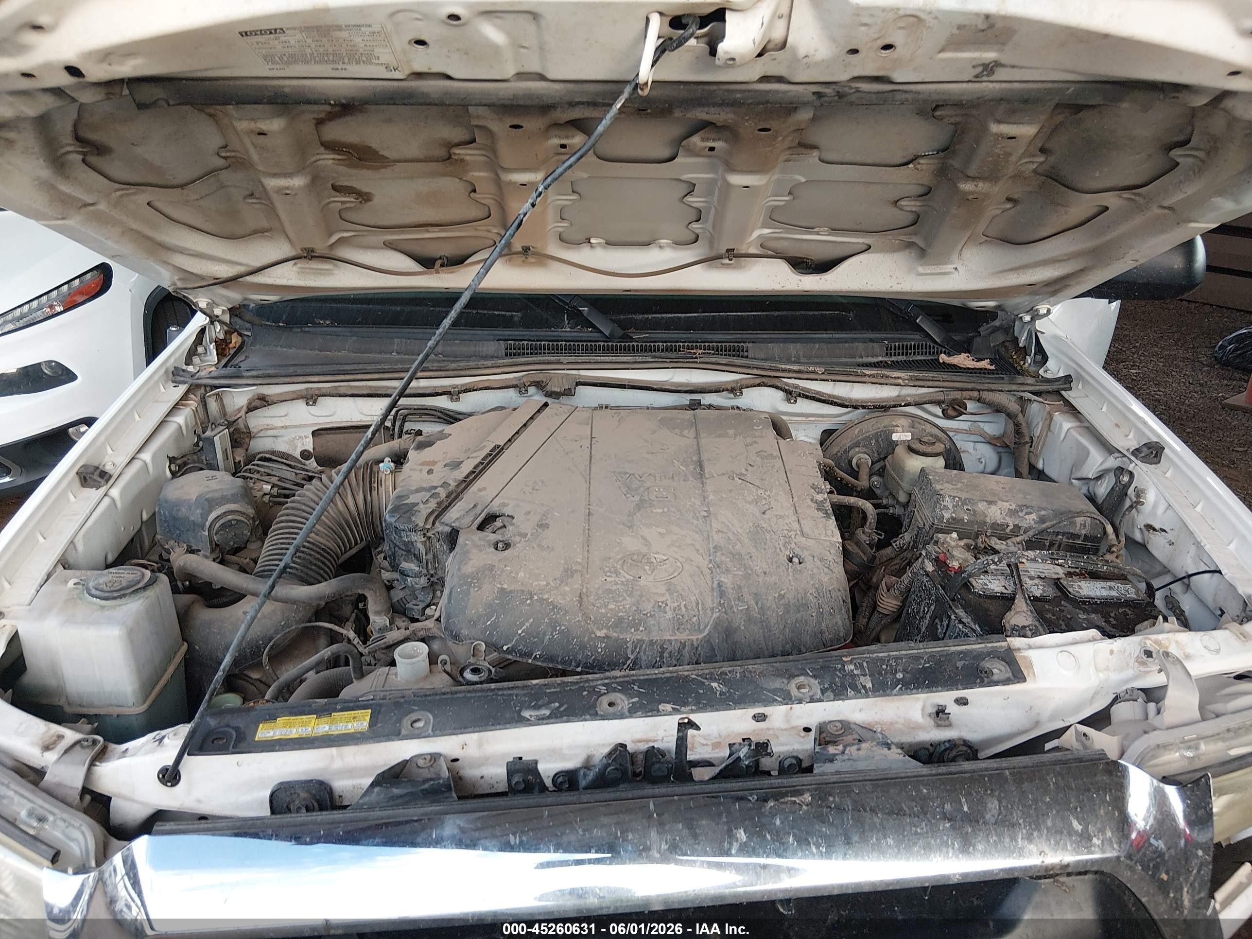 2015 Toyota Tacoma Prerunner V6 Белый vin: 3TMJU4GN9FM191828