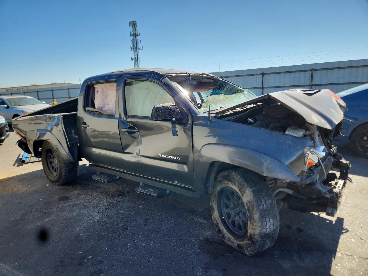 2015 Toyota Tacoma Double Cab Prerunner Gray vin: 3TMJU4GN9FM192946