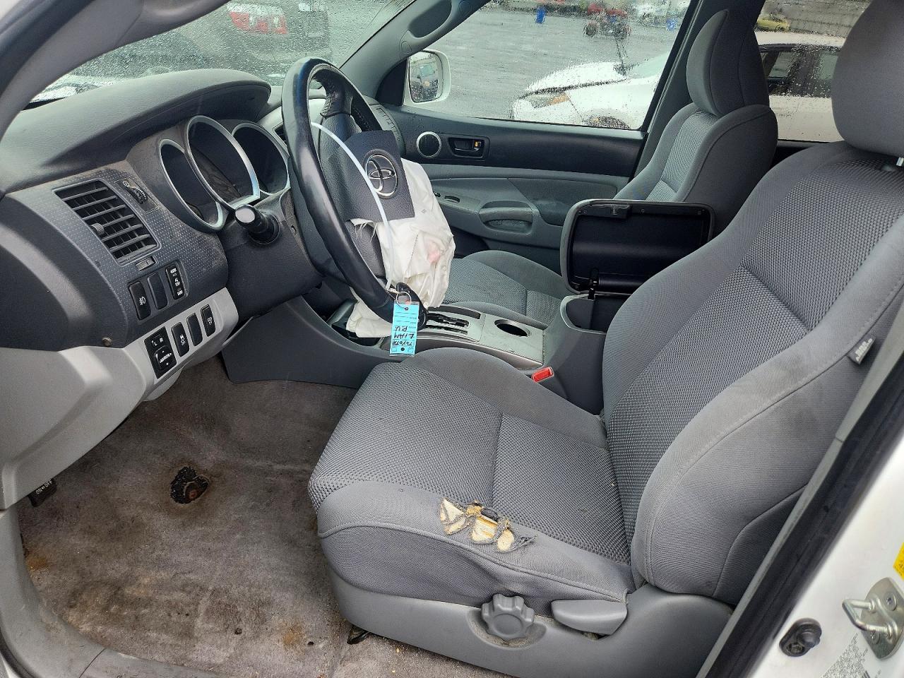 2010 Toyota Tacoma Double Cab Prerunner White vin: 3TMJU4GNXAM099717