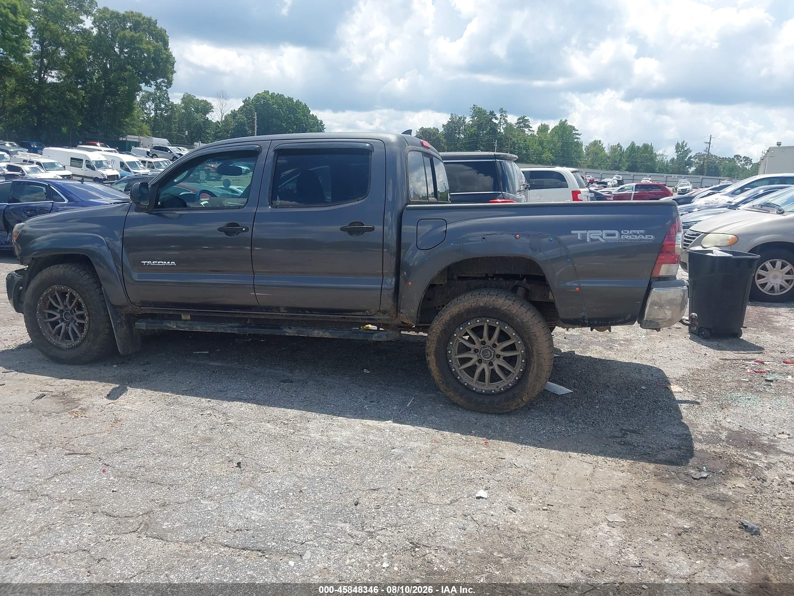 2012 Toyota Tacoma Prerunner V6 Gray vin: 3TMJU4GNXCM137076