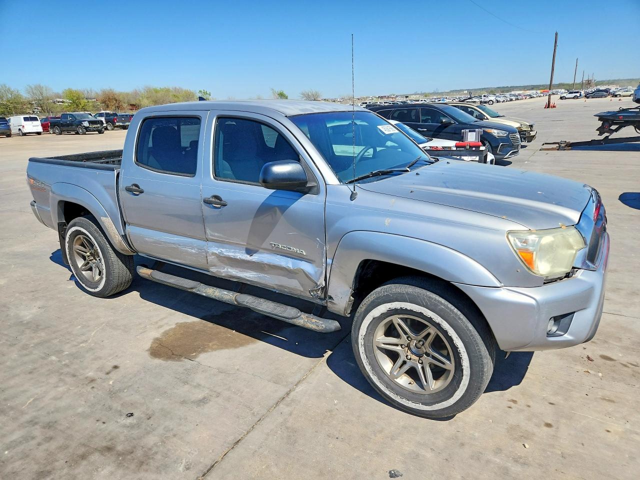 2014 Toyota Tacoma Prerunner V6 Silver vin: 3TMJU4GNXEM160196