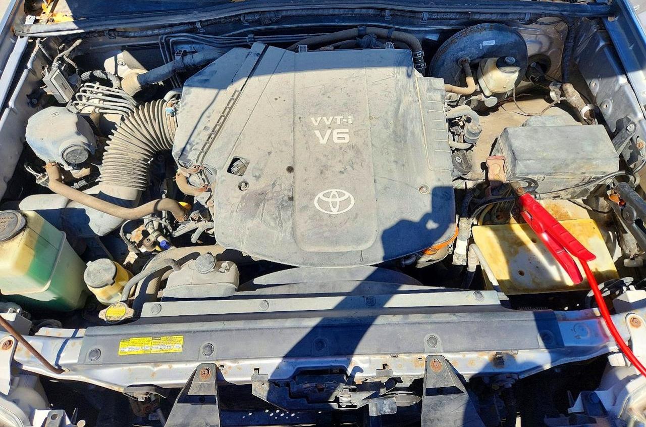 2014 Toyota Tacoma Prerunner V6 Silver vin: 3TMJU4GNXEM160196
