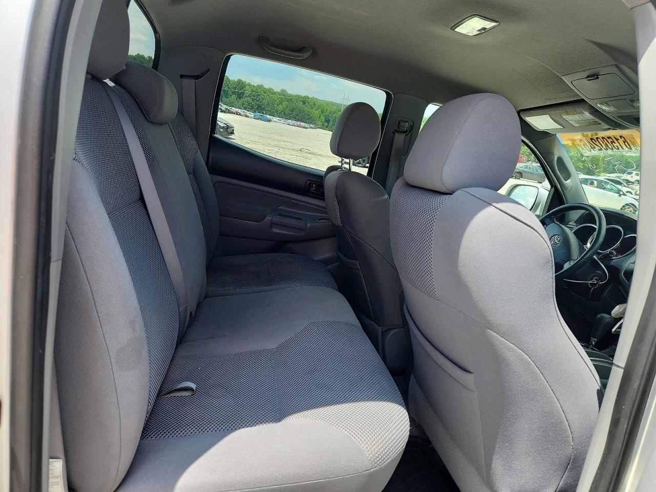 2005 Toyota Tacoma Double Cab Prerunner Gray vin: 3TMJU62N05M003232