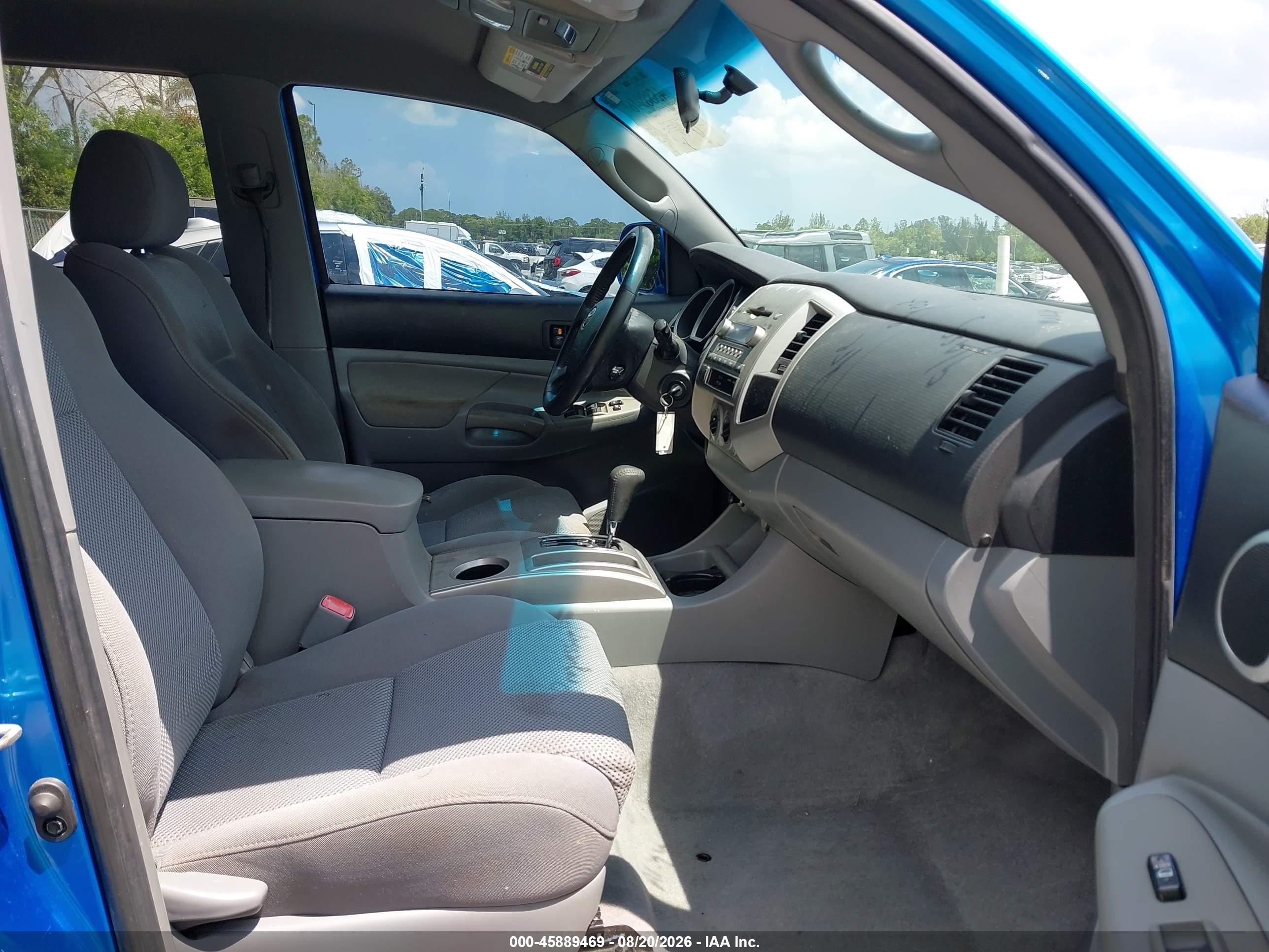 2008 Toyota Tacoma Prerunner V6 Light Blue vin: 3TMJU62N08M050877