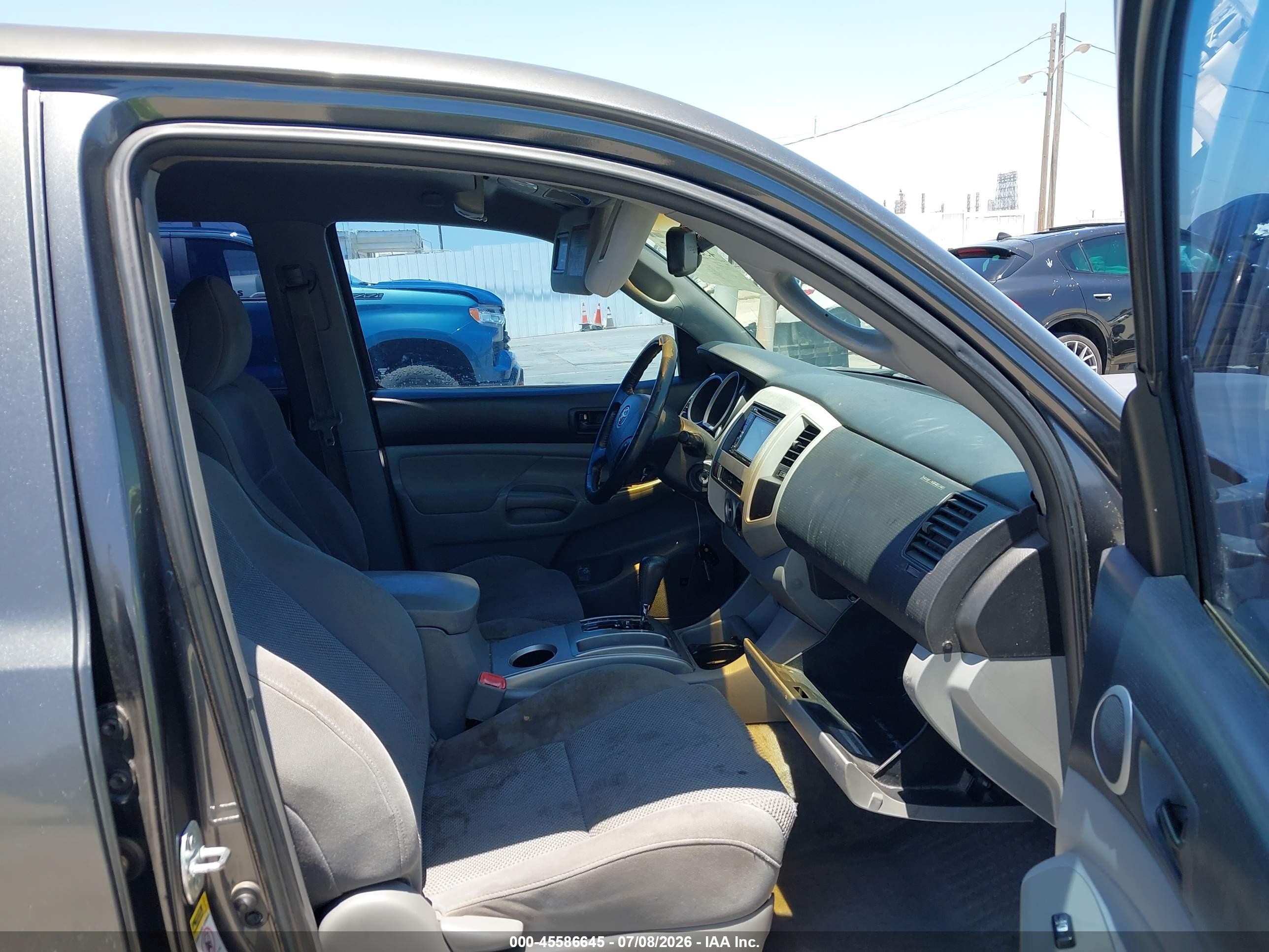 2009 Toyota Tacoma Prerunner V6 Gray vin: 3TMJU62N09M075151