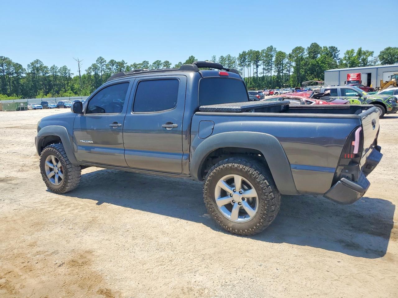 2009 Toyota Tacoma Double Cab Prerunner Gray vin: 3TMJU62N09M081340