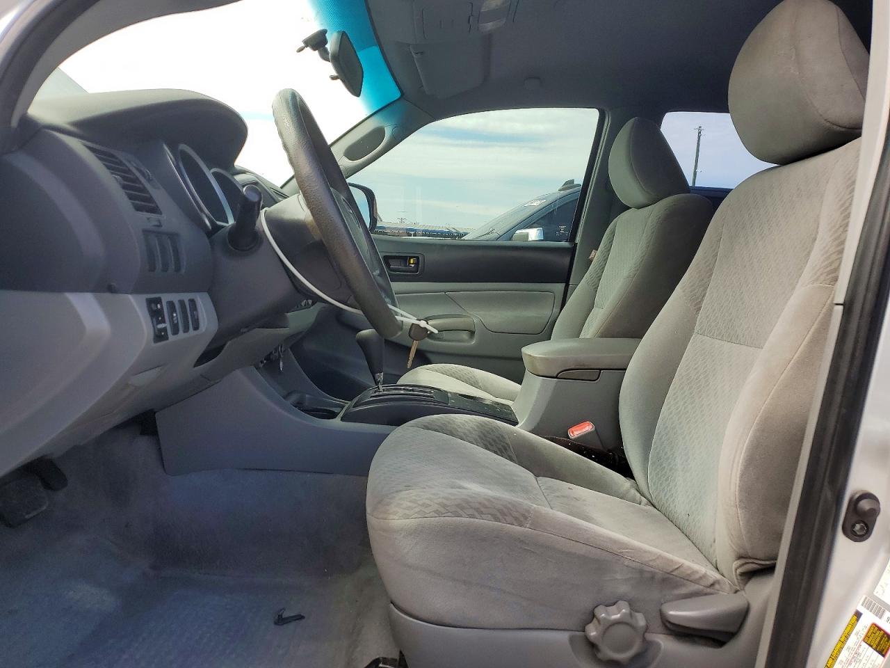 2009 Toyota Tacoma Double Cab Prerunner Silver vin: 3TMJU62N09M082746