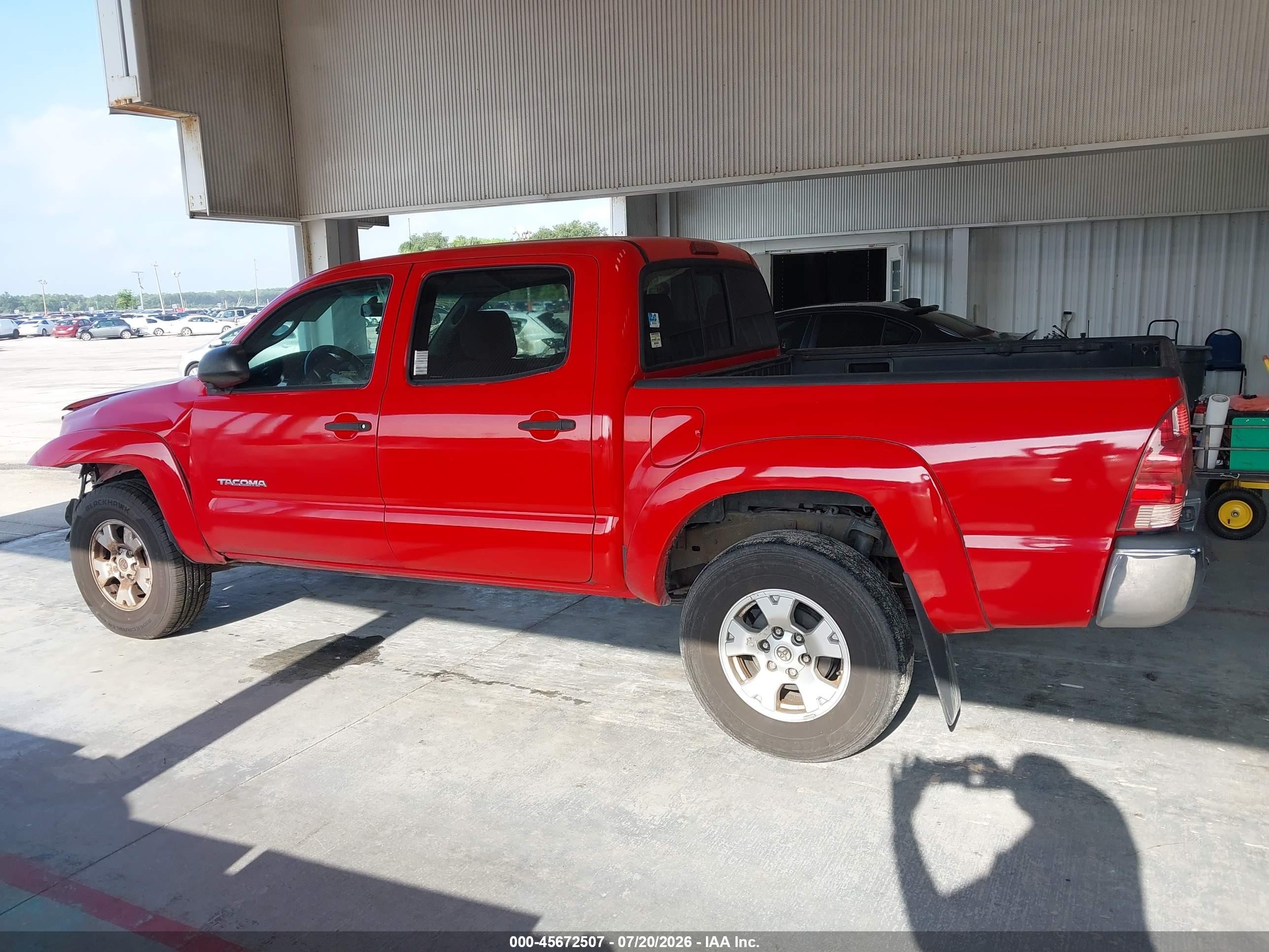 2008 Toyota Tacoma Prerunner V6 Red vin: 3TMJU62N18M057238