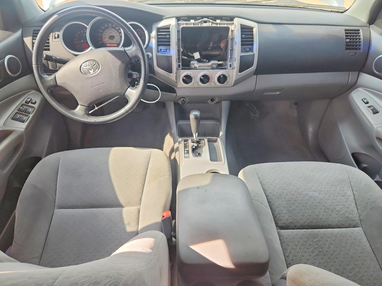 2008 Toyota Tacoma Double Cab Prerunner Silver vin: 3TMJU62N18M058762