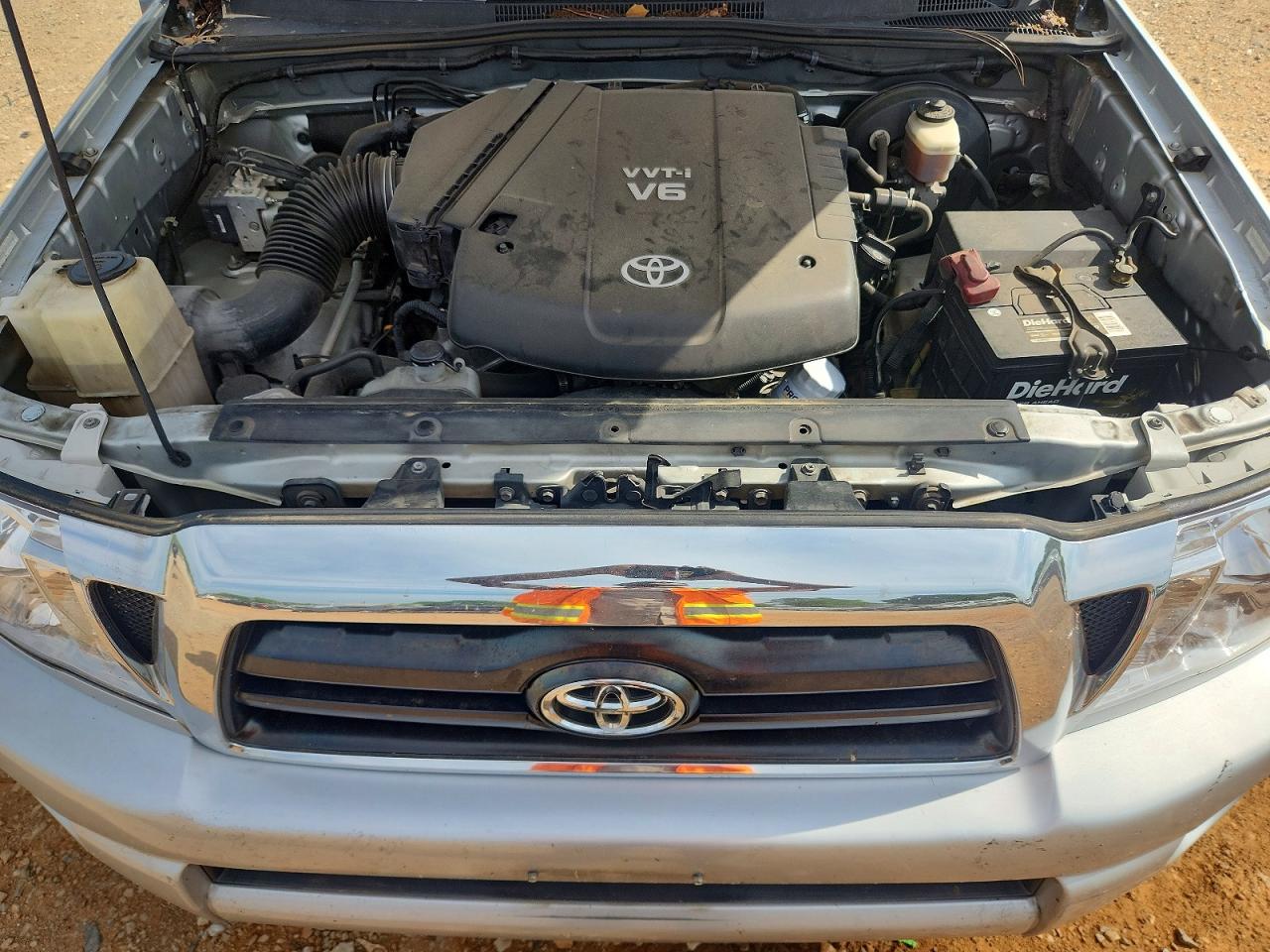 2008 Toyota Tacoma Double Cab Prerunner Silver vin: 3TMJU62N18M058762