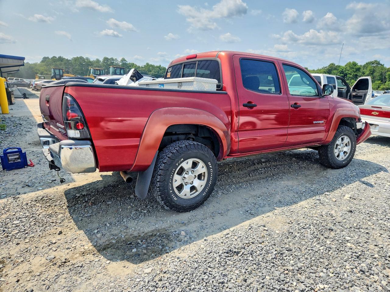2008 Toyota Tacoma Double Cab Prerunner Red vin: 3TMJU62N18M059460