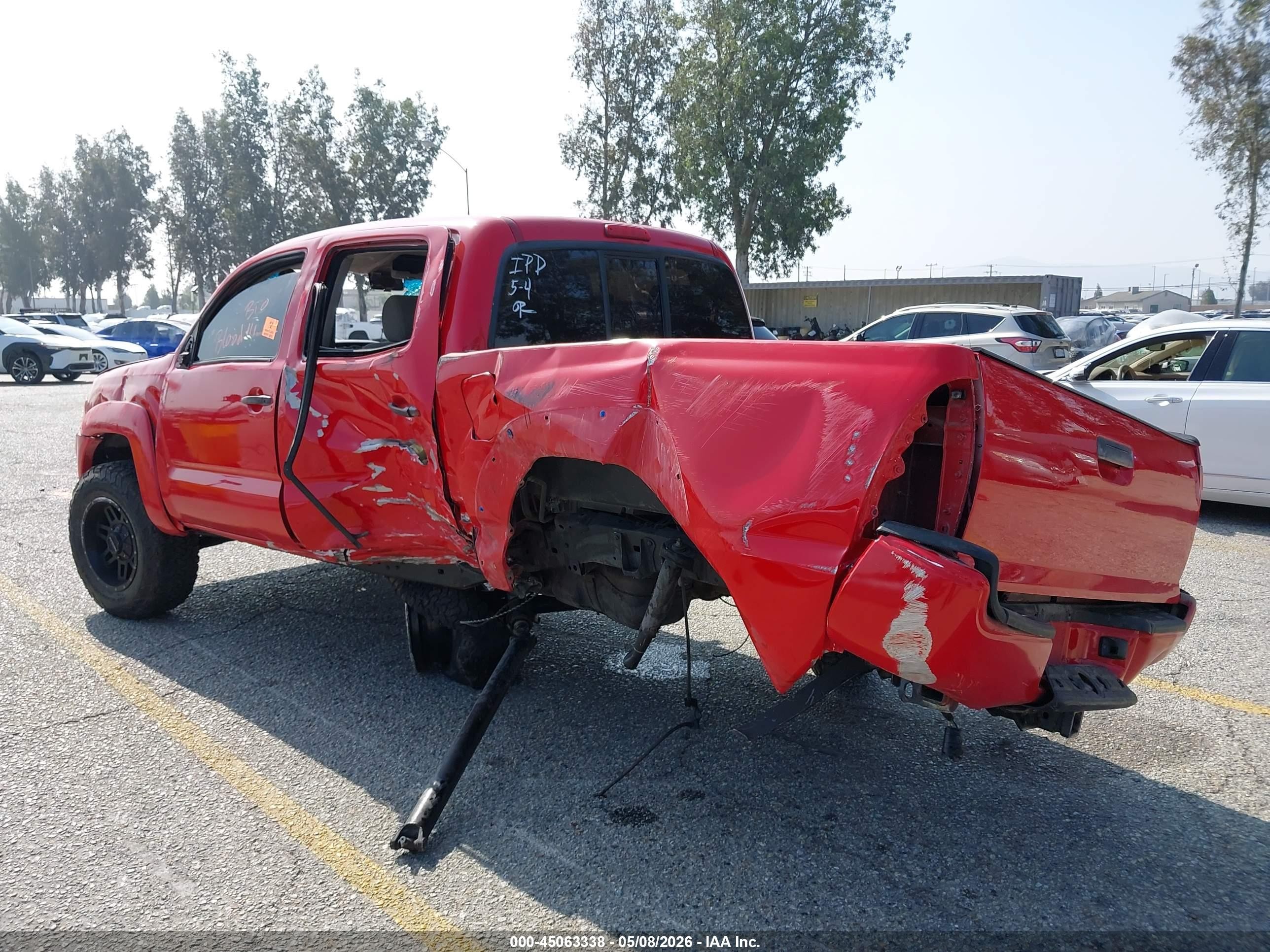 2008 Toyota Tacoma Prerunner V6 Red vin: 3TMJU62N18M067557