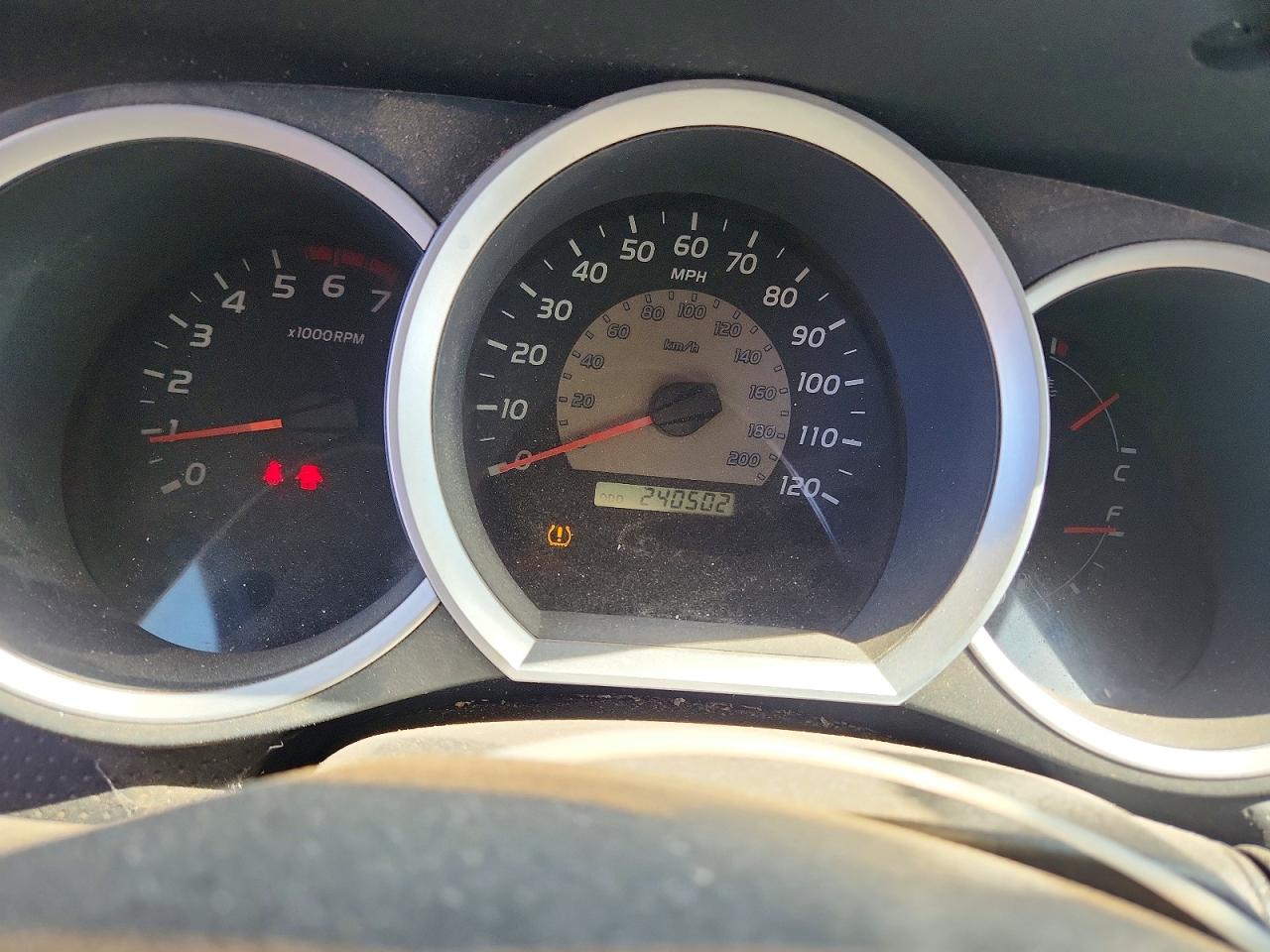 2006 Toyota Tacoma Double Cab Prerunner Red vin: 3TMJU62N26M012712