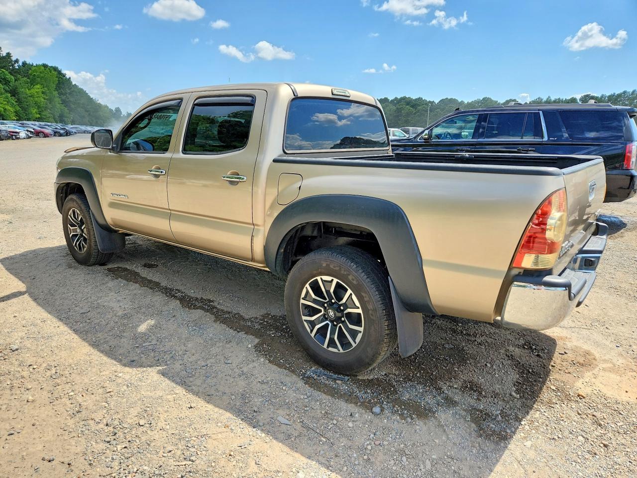 2007 Toyota Tacoma Double Cab Prerunner Tan vin: 3TMJU62N27M036736