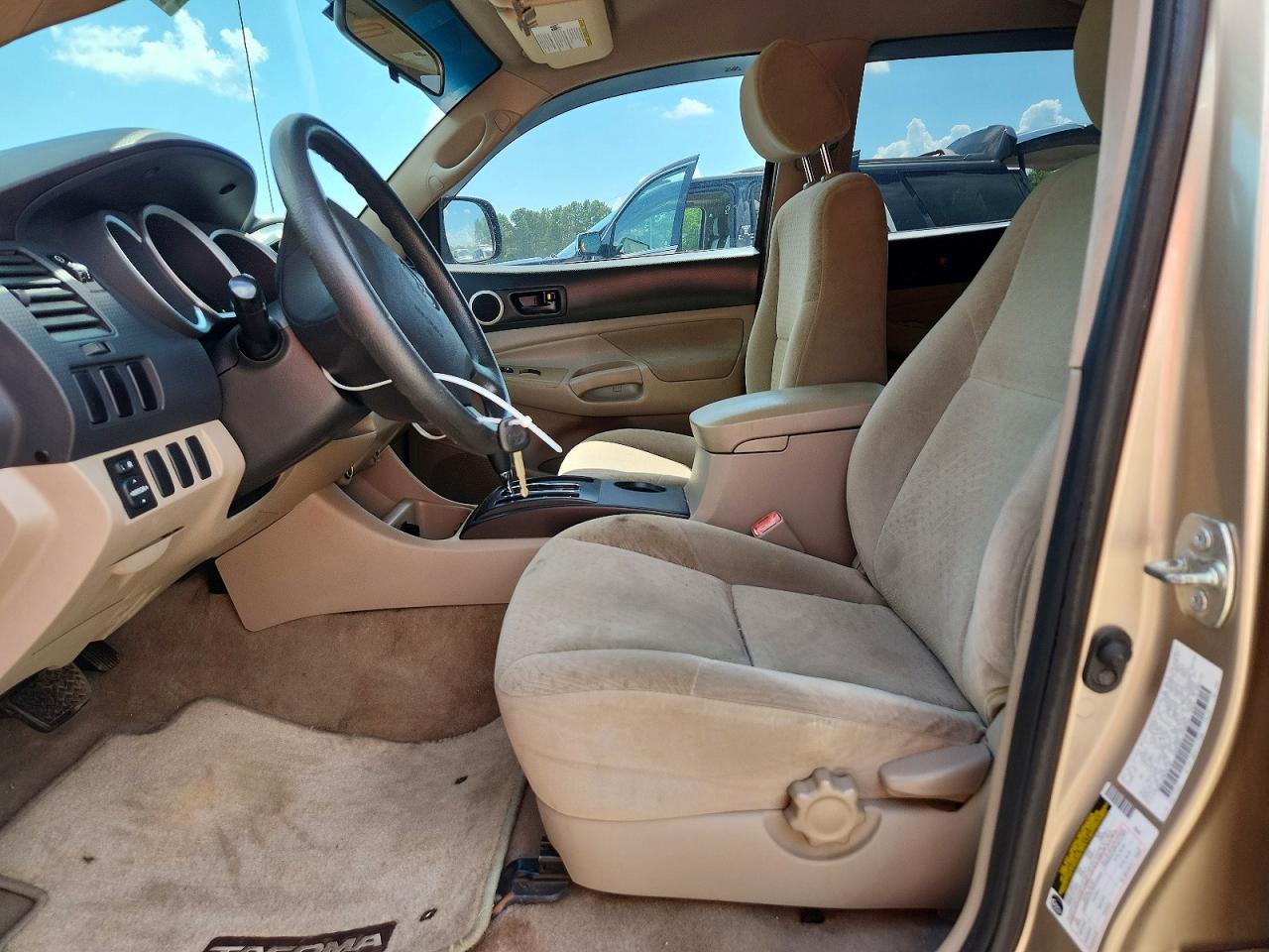2007 Toyota Tacoma Double Cab Prerunner Tan vin: 3TMJU62N27M036736