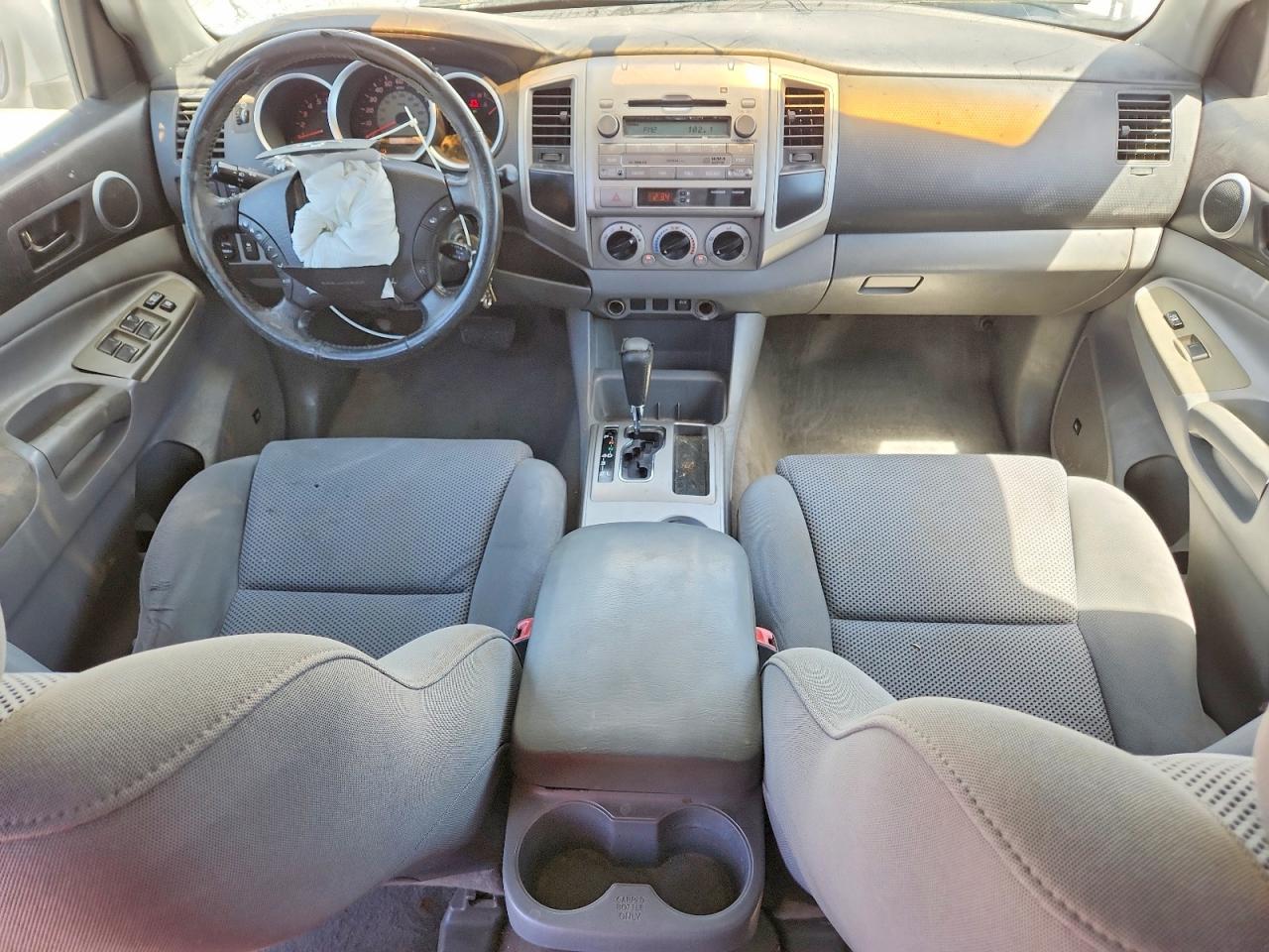 2009 Toyota Tacoma Double Cab Prerunner Silver vin: 3TMJU62N29M091710