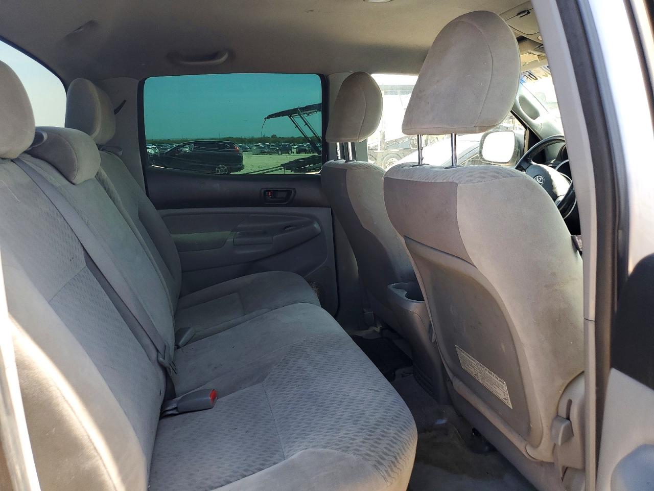 2009 Toyota Tacoma Double Cab Prerunner Silver vin: 3TMJU62N39M070994