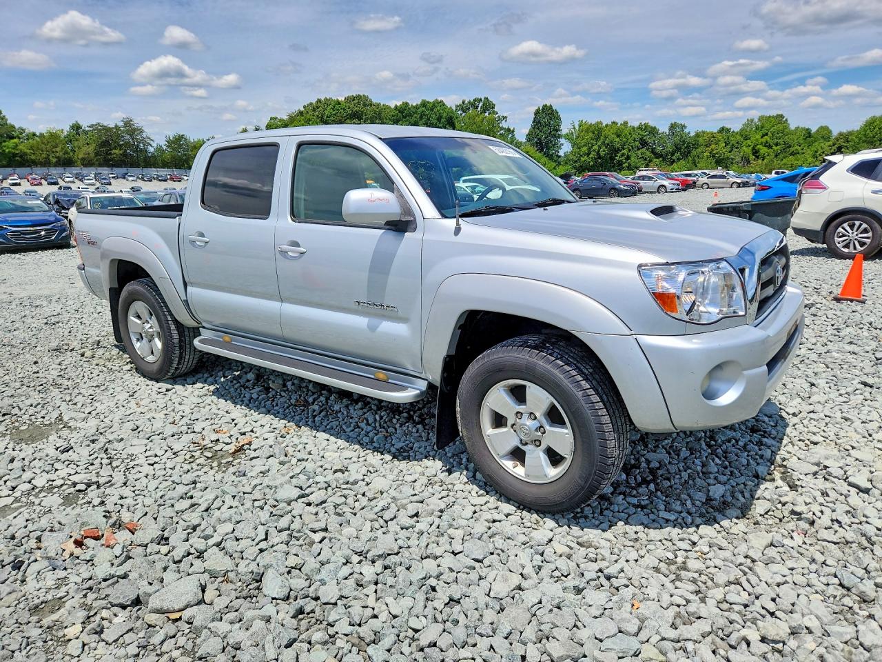 2007 Toyota Tacoma Double Cab Prerunner Silver vin: 3TMJU62N47M047088