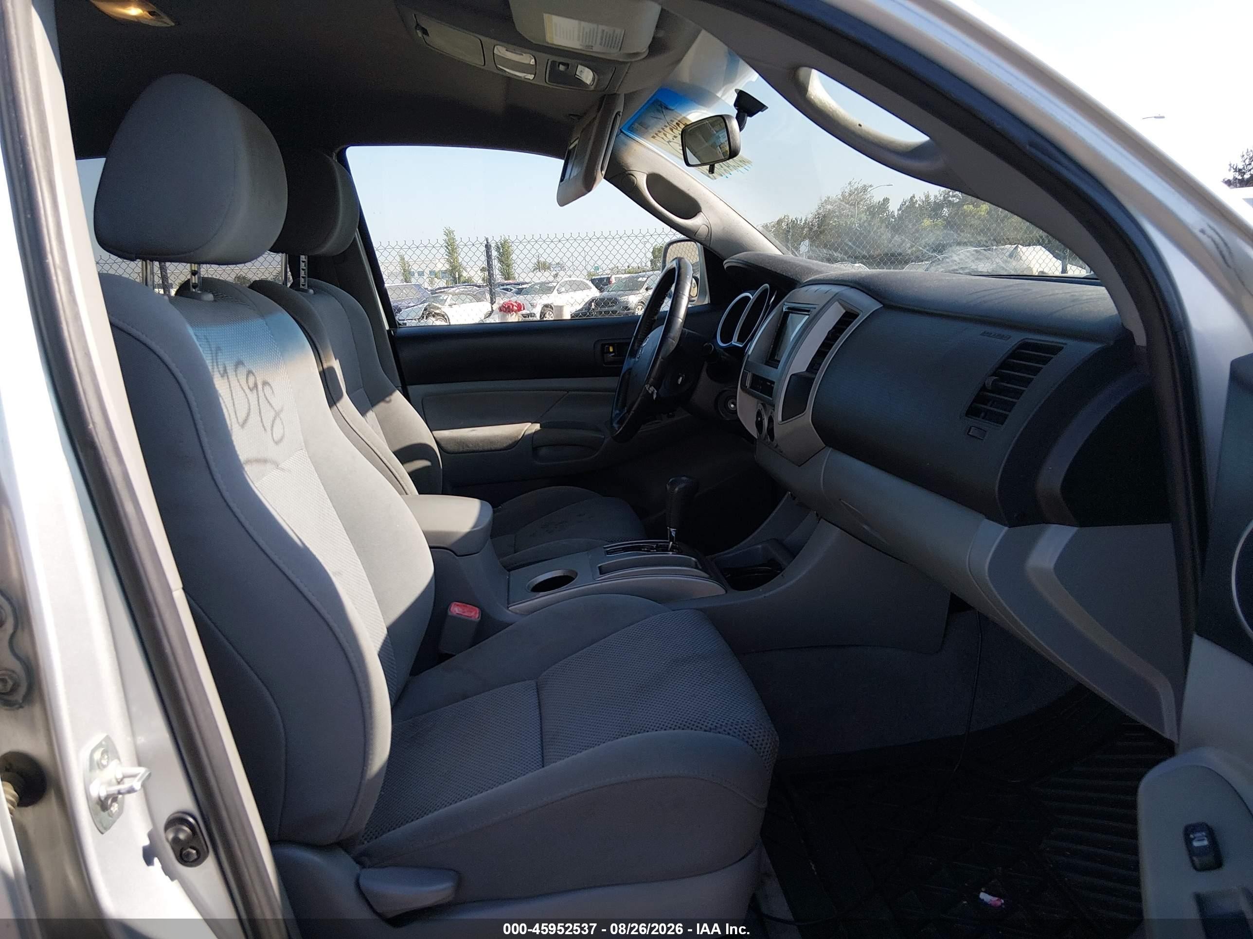 2008 Toyota Tacoma Prerunner V6 Gray vin: 3TMJU62N48M067309