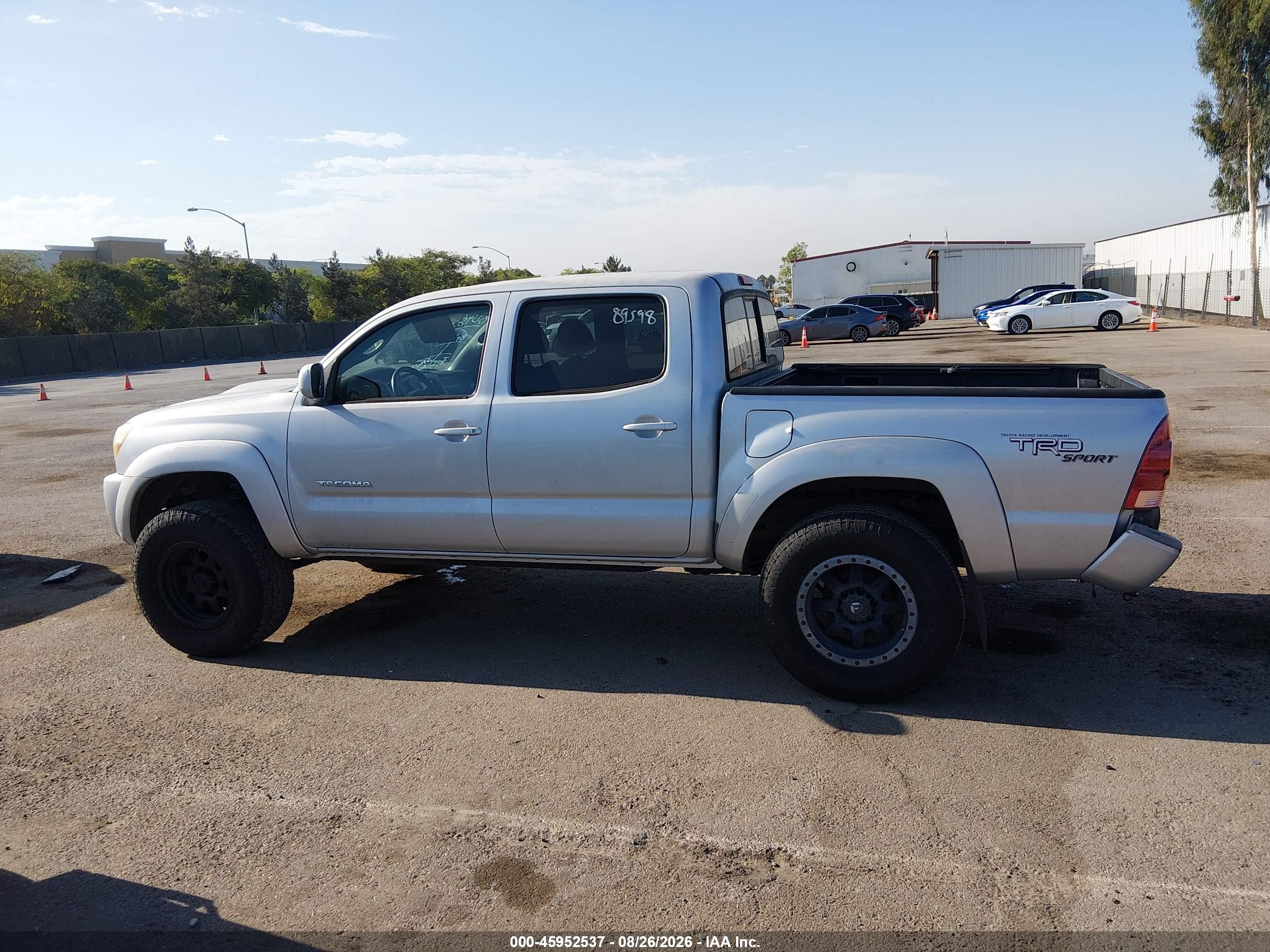 2008 Toyota Tacoma Prerunner V6 Gray vin: 3TMJU62N48M067309