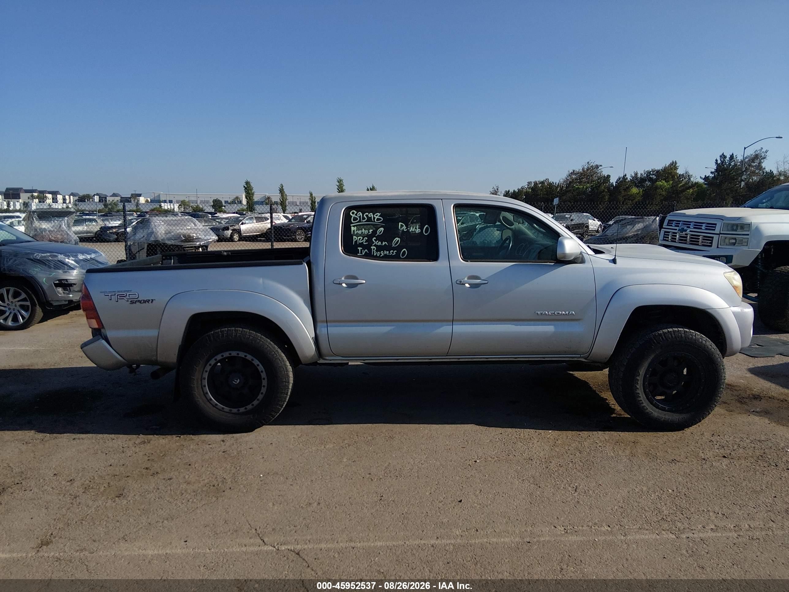 2008 Toyota Tacoma Prerunner V6 Gray vin: 3TMJU62N48M067309