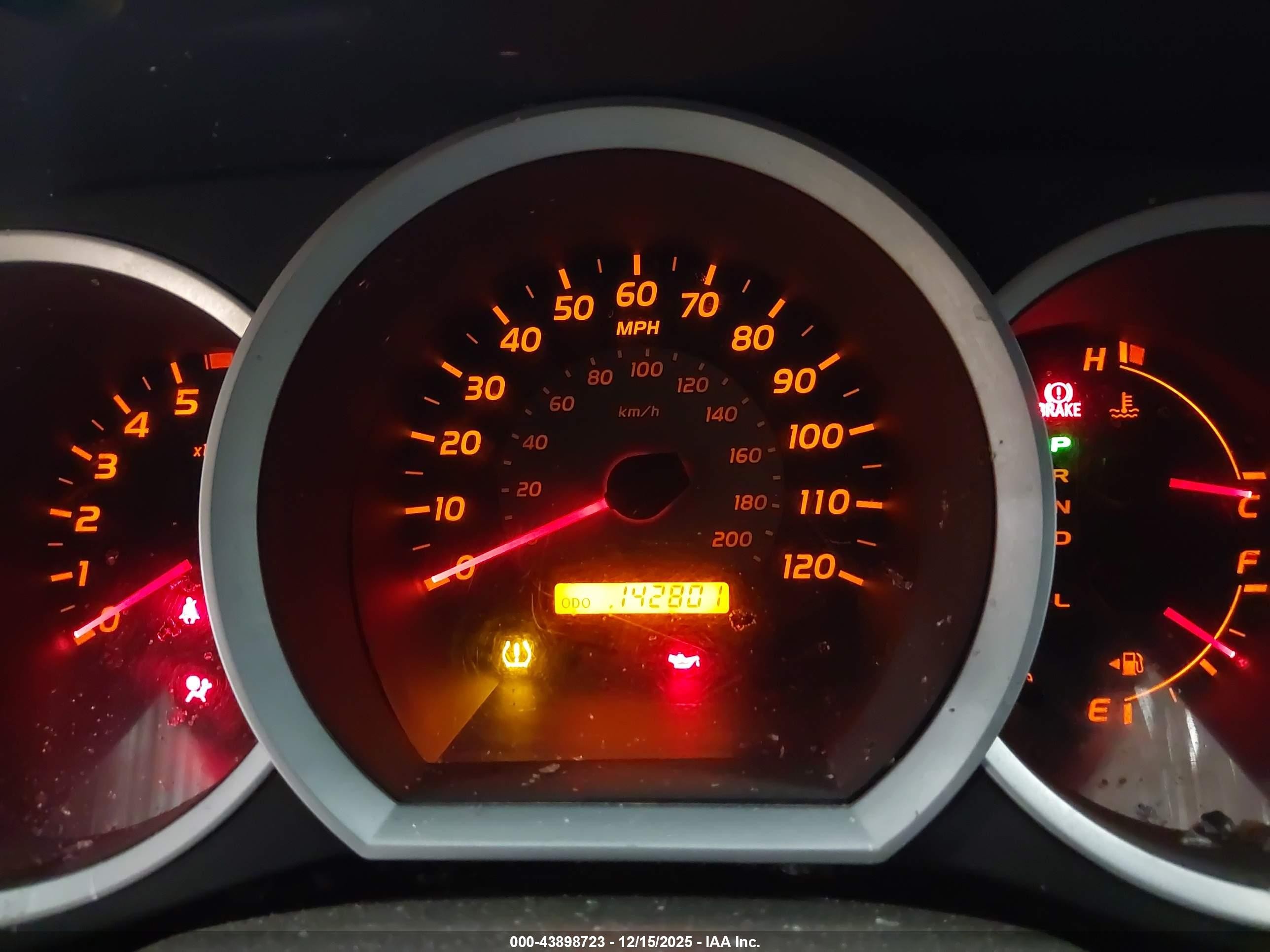 2009 Toyota Tacoma Prerunner V6 Gray vin: 3TMJU62N49M077940