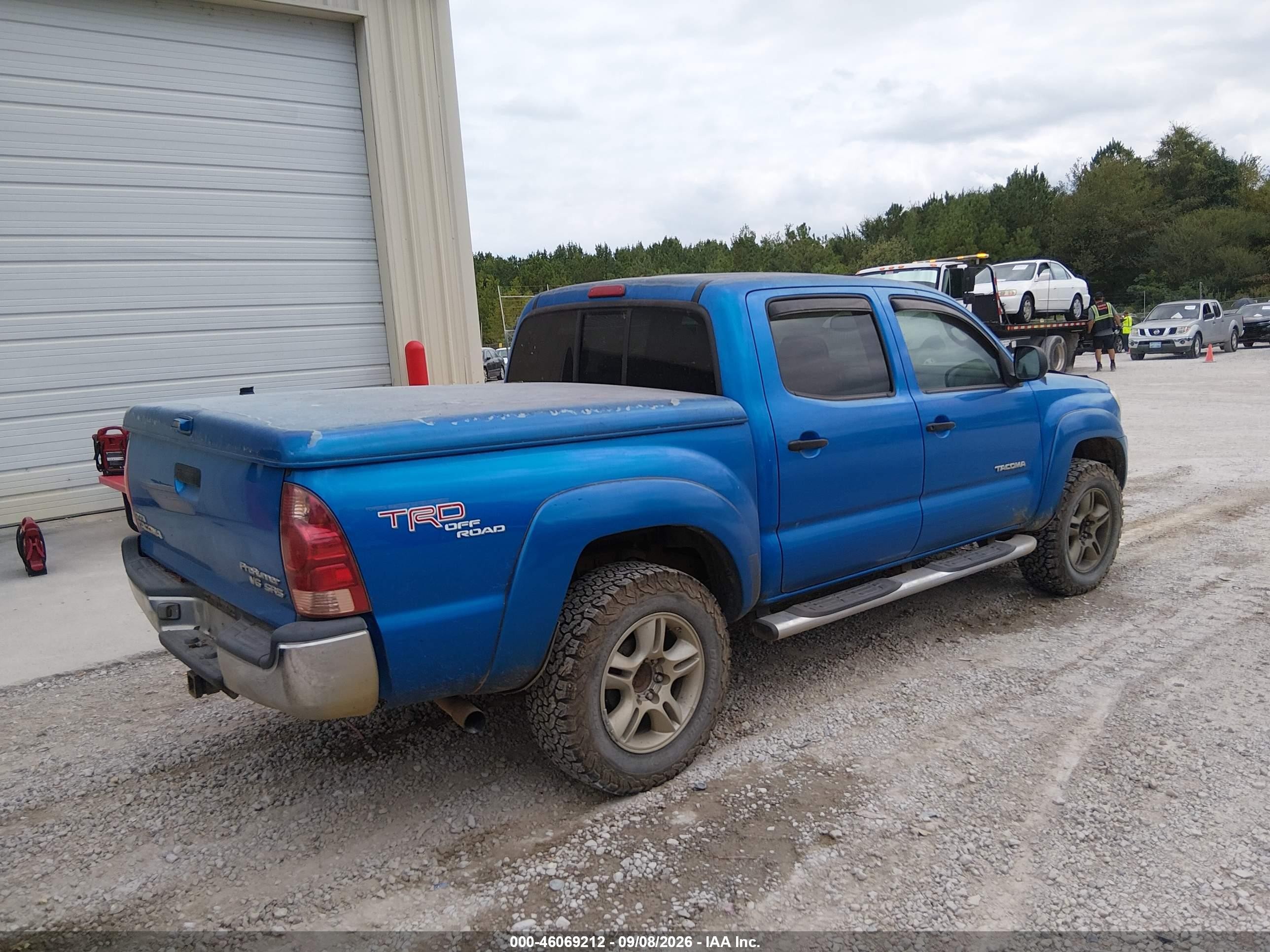 2005 Toyota Tacoma Prerunner V6 Blue vin: 3TMJU62N55M004585
