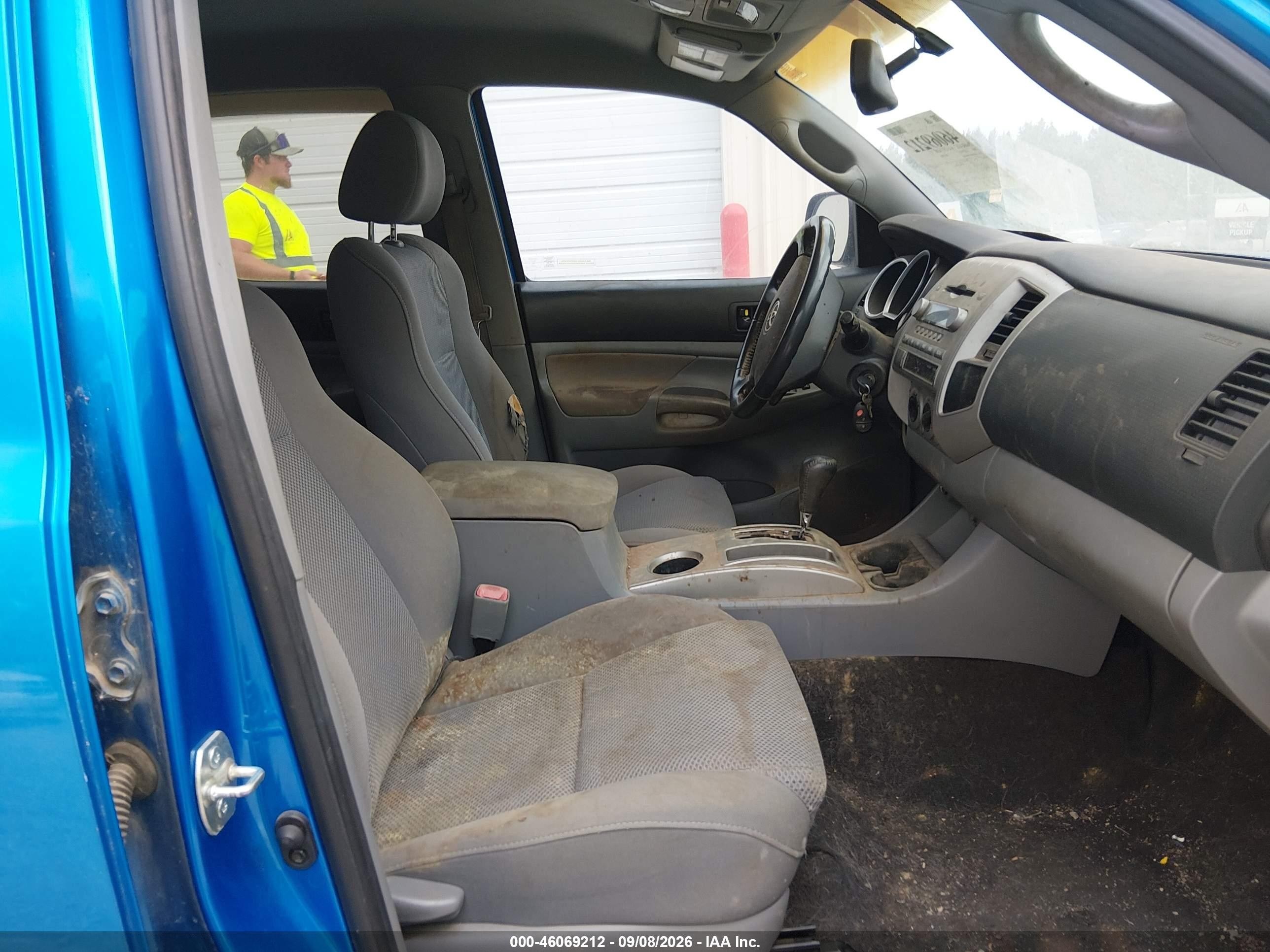 2005 Toyota Tacoma Prerunner V6 Blue vin: 3TMJU62N55M004585