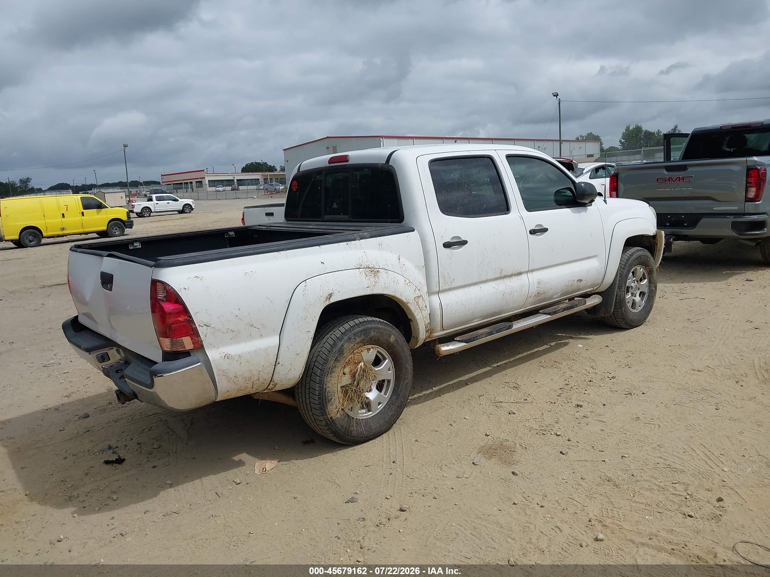 2006 Toyota Tacoma Prerunner V6 White vin: 3TMJU62N56M010372