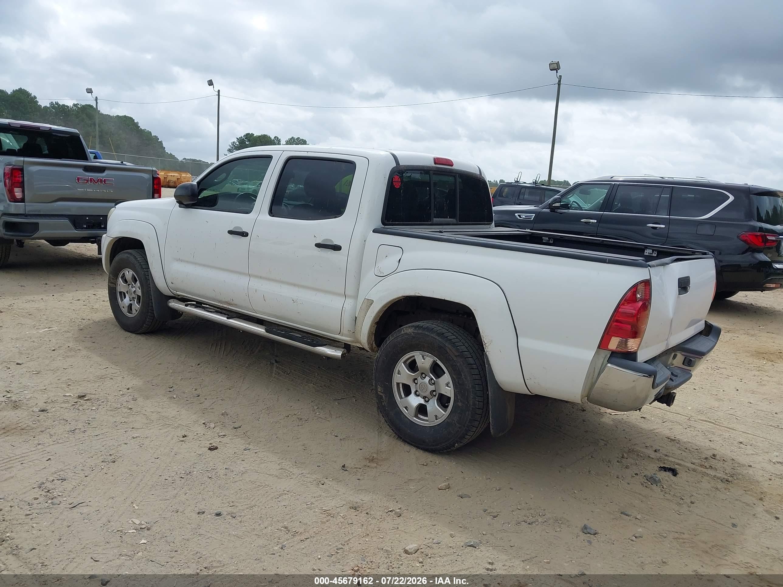 2006 Toyota Tacoma Prerunner V6 White vin: 3TMJU62N56M010372
