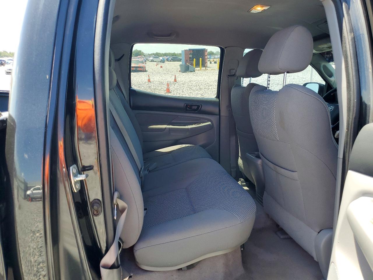 2006 Toyota Tacoma Double Cab Prerunner Black vin: 3TMJU62N56M022828