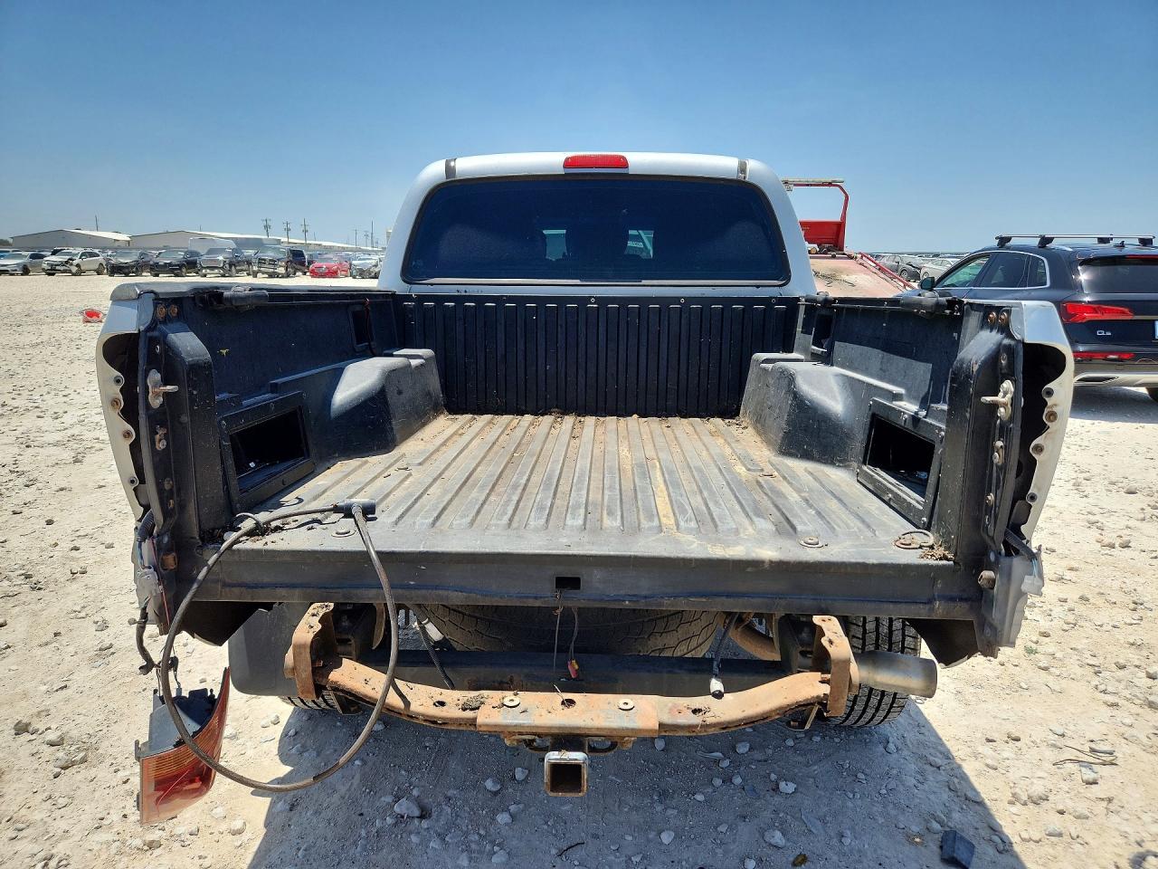 2007 Toyota Tacoma Double Cab Prerunner Silver vin: 3TMJU62N57M031000