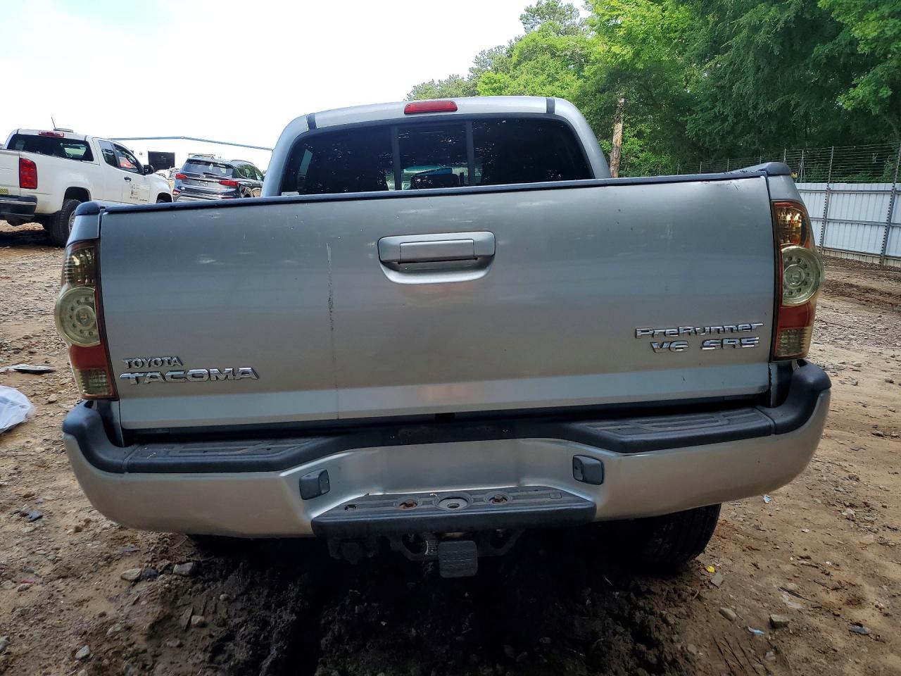 2007 Toyota Tacoma Double Cab Prerunner Silver vin: 3TMJU62N57M037914