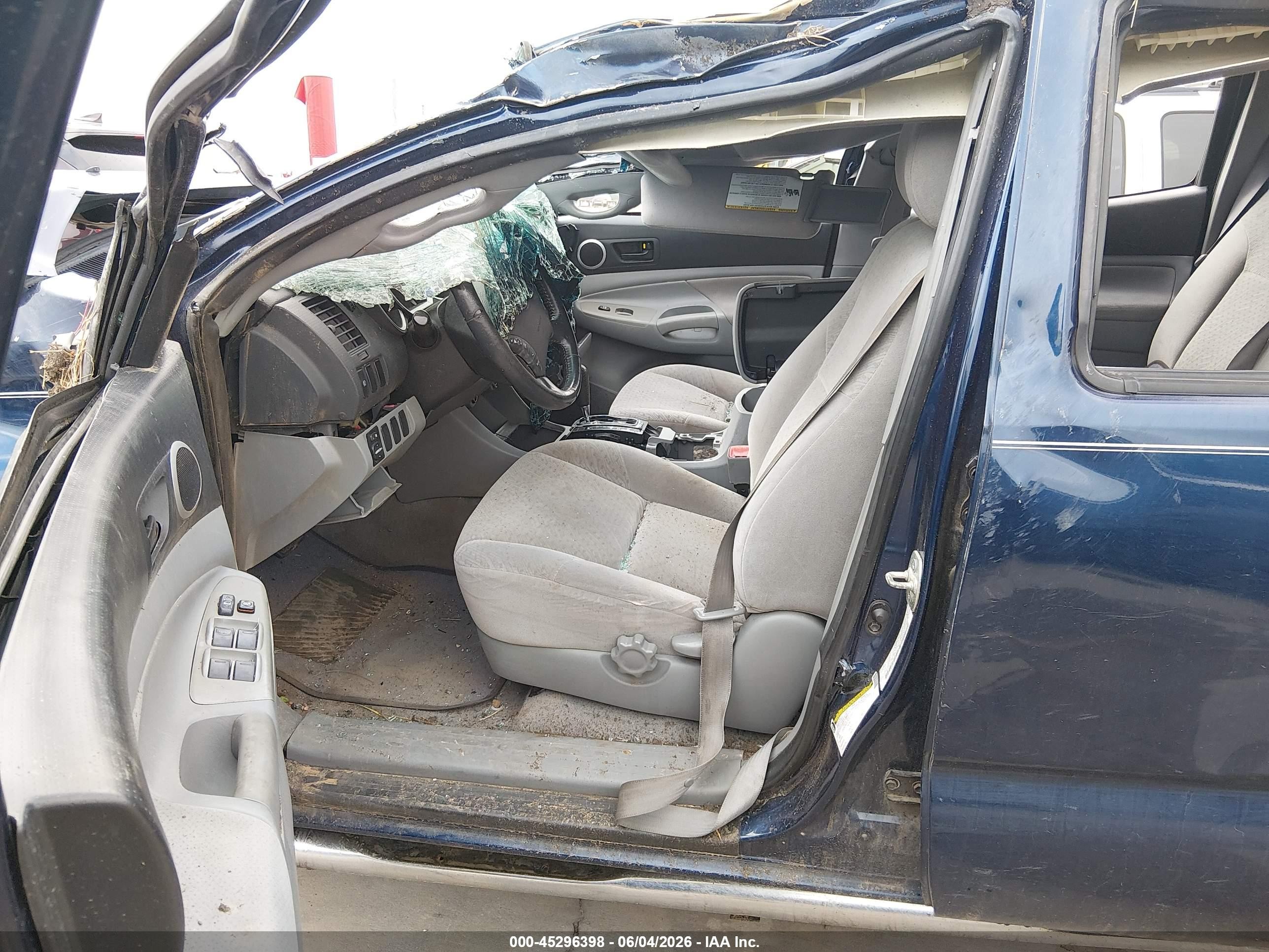 2007 Toyota Tacoma Prerunner V6 Dark Blue vin: 3TMJU62N57M041932