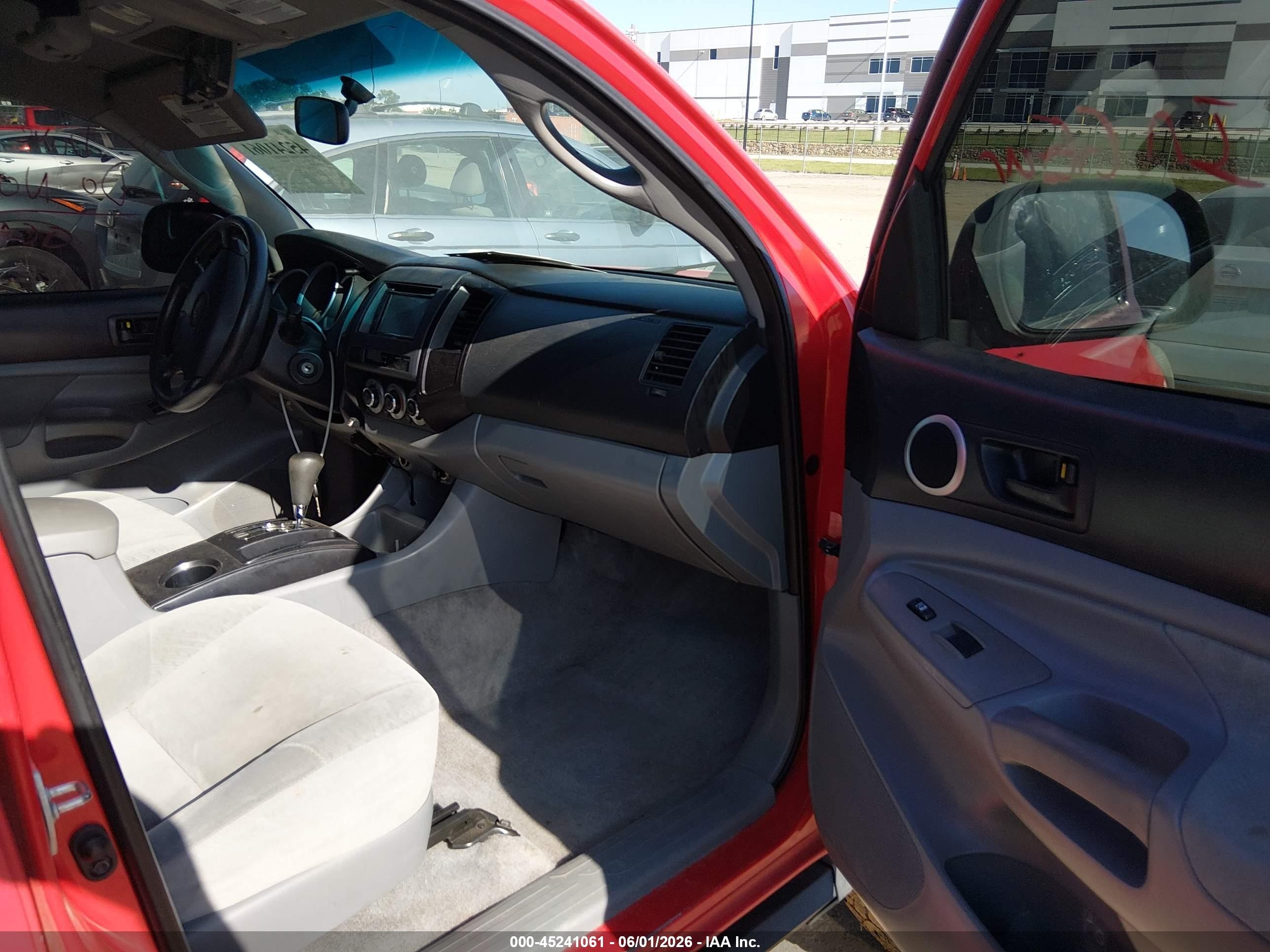 2007 Toyota Tacoma Prerunner V6 Red vin: 3TMJU62N57M048539