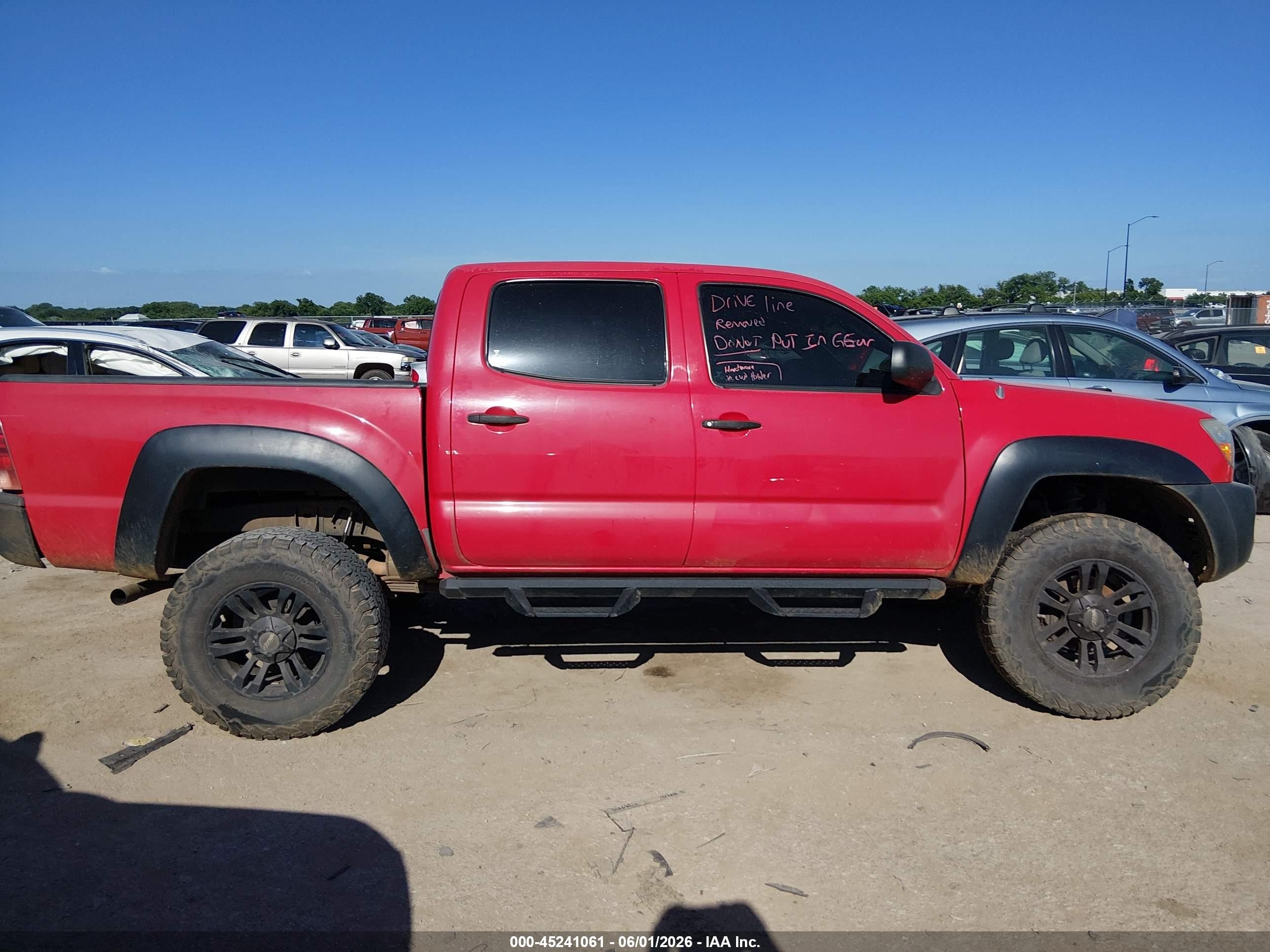 2007 Toyota Tacoma Prerunner V6 Red vin: 3TMJU62N57M048539