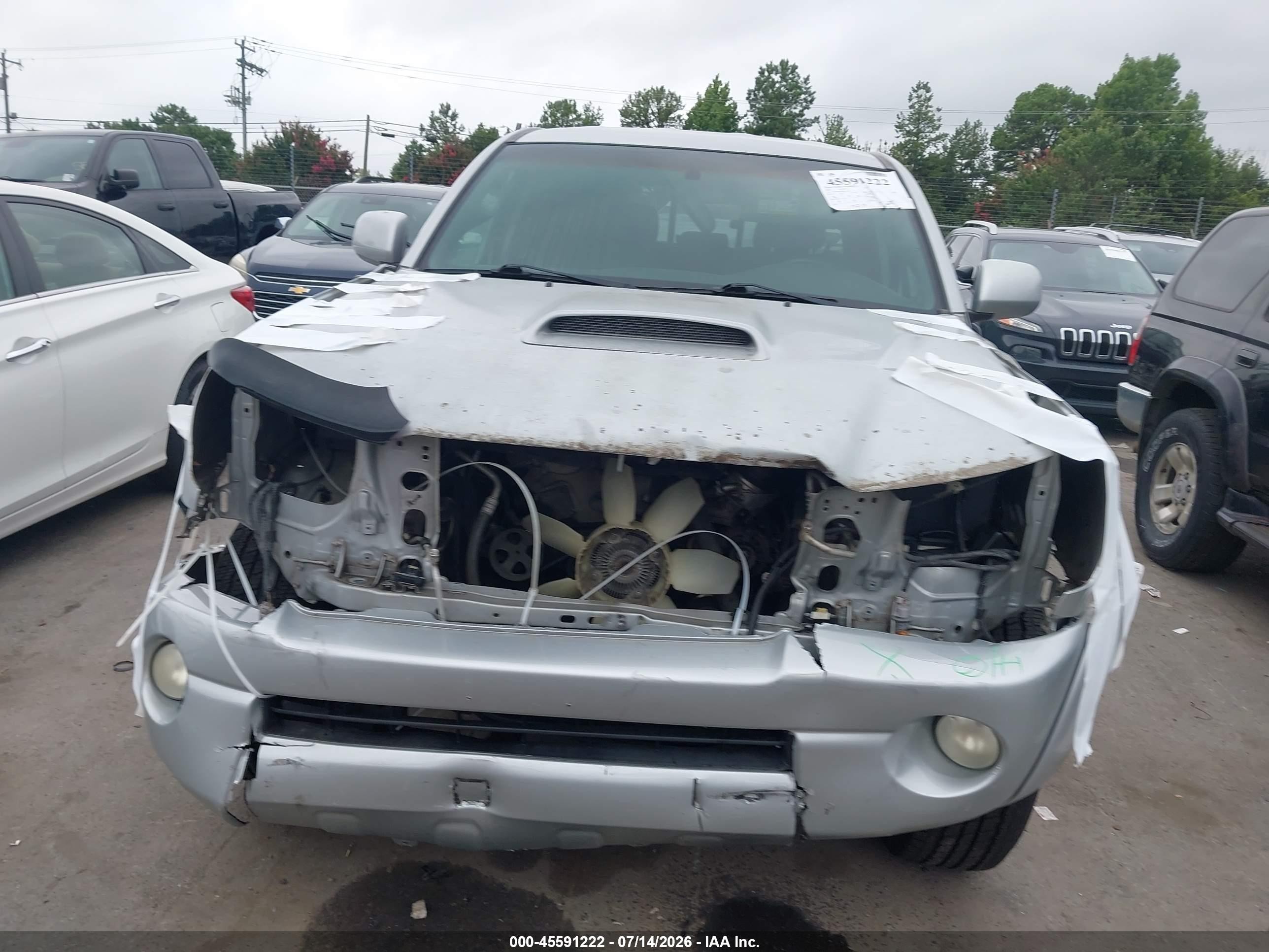 2008 Toyota Tacoma Prerunner V6 Silver vin: 3TMJU62N58M053158