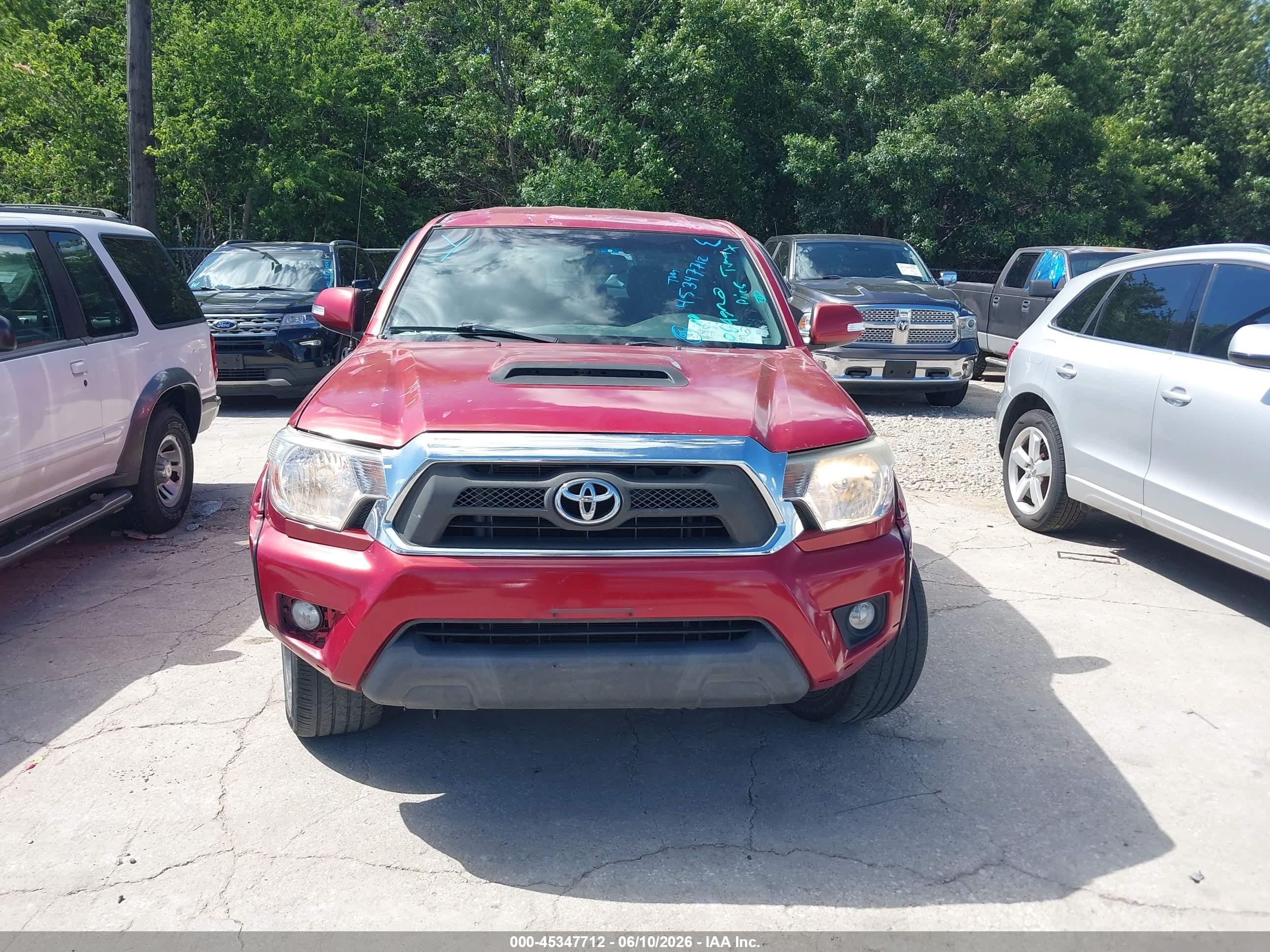 2008 Toyota Tacoma Prerunner V6 Red vin: 3TMJU62N68M054920
