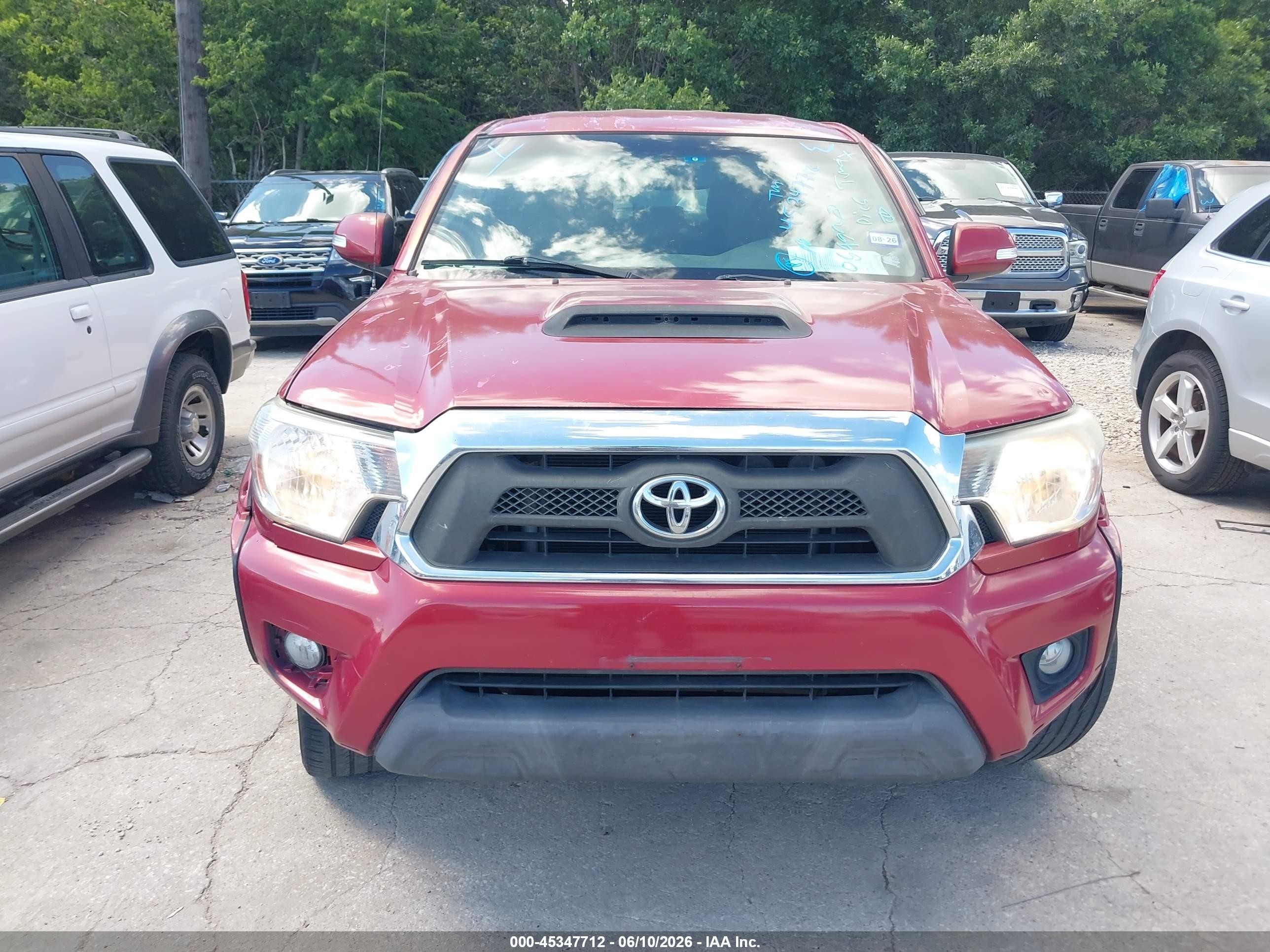 2008 Toyota Tacoma Prerunner V6 Red vin: 3TMJU62N68M054920