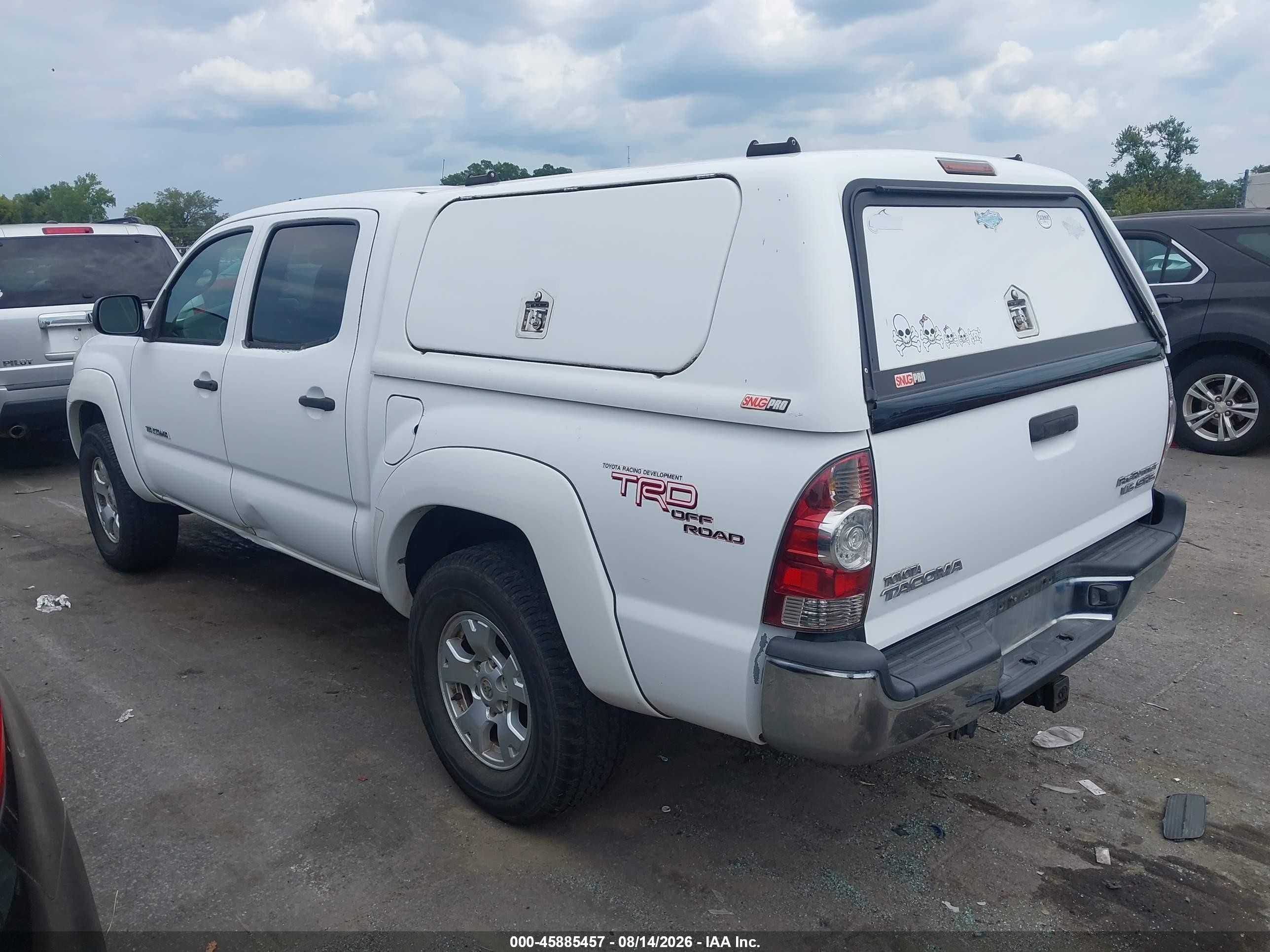 2009 Toyota Tacoma Prerunner V6 Белый vin: 3TMJU62N69M071914