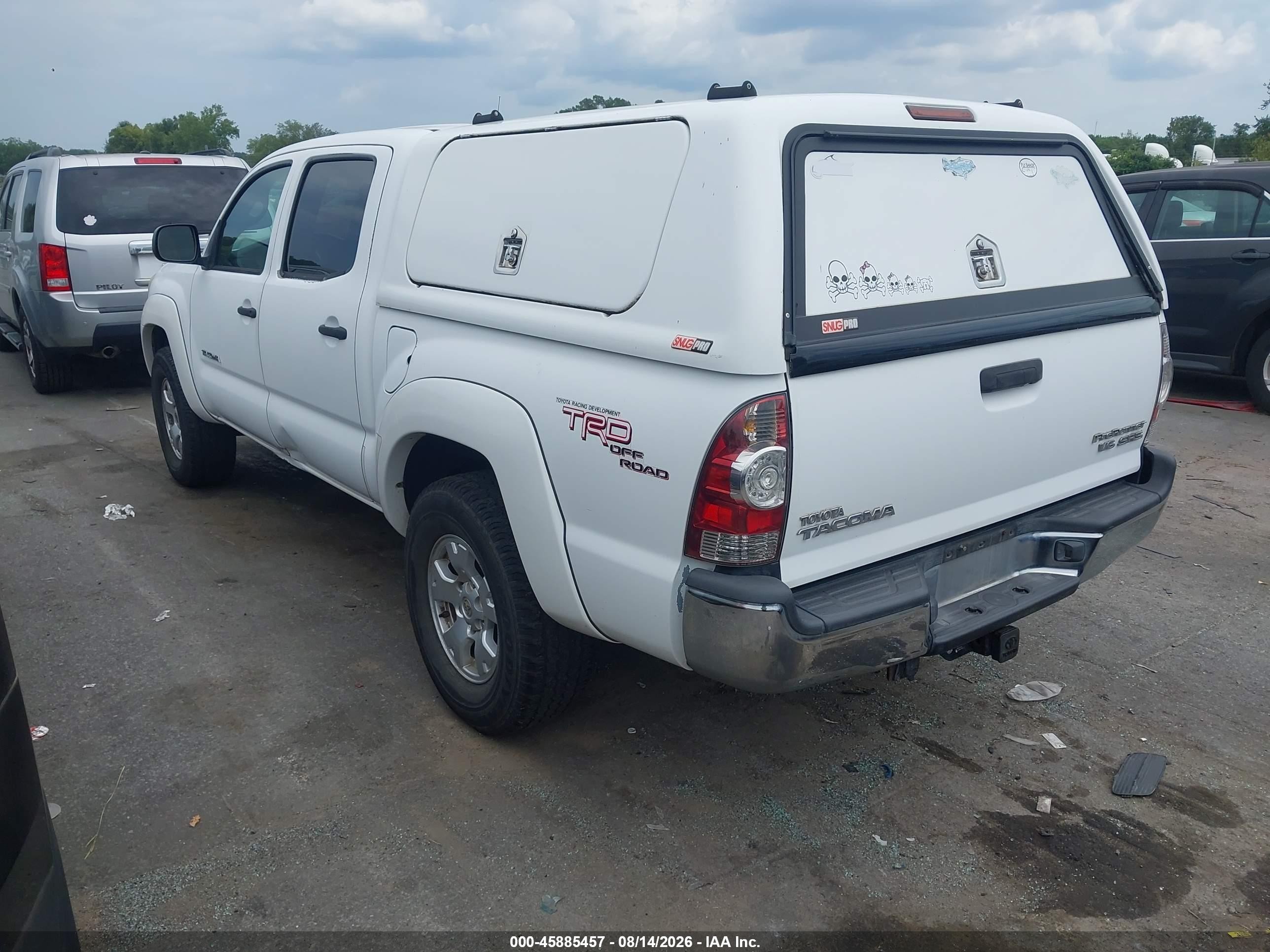 2009 Toyota Tacoma Prerunner V6 Белый vin: 3TMJU62N69M071914
