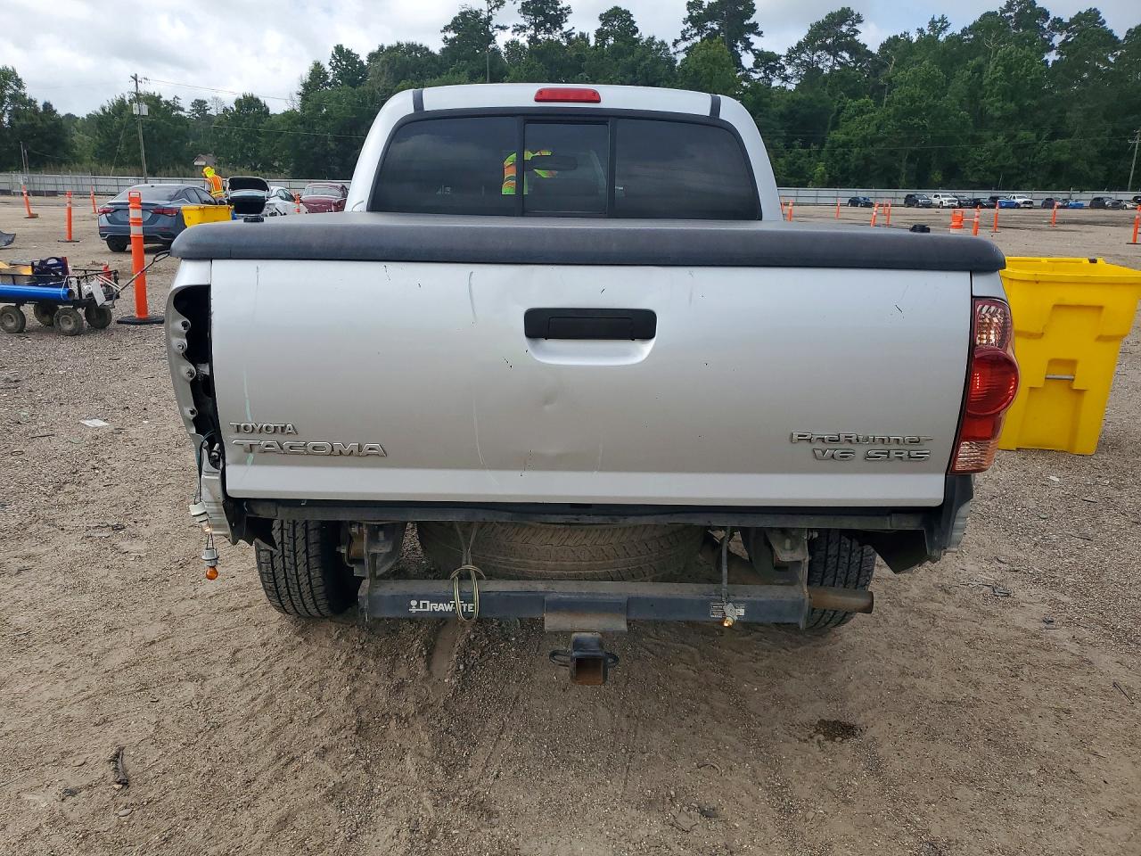2007 Toyota Tacoma Double Cab Prerunner Silver vin: 3TMJU62N77M032214