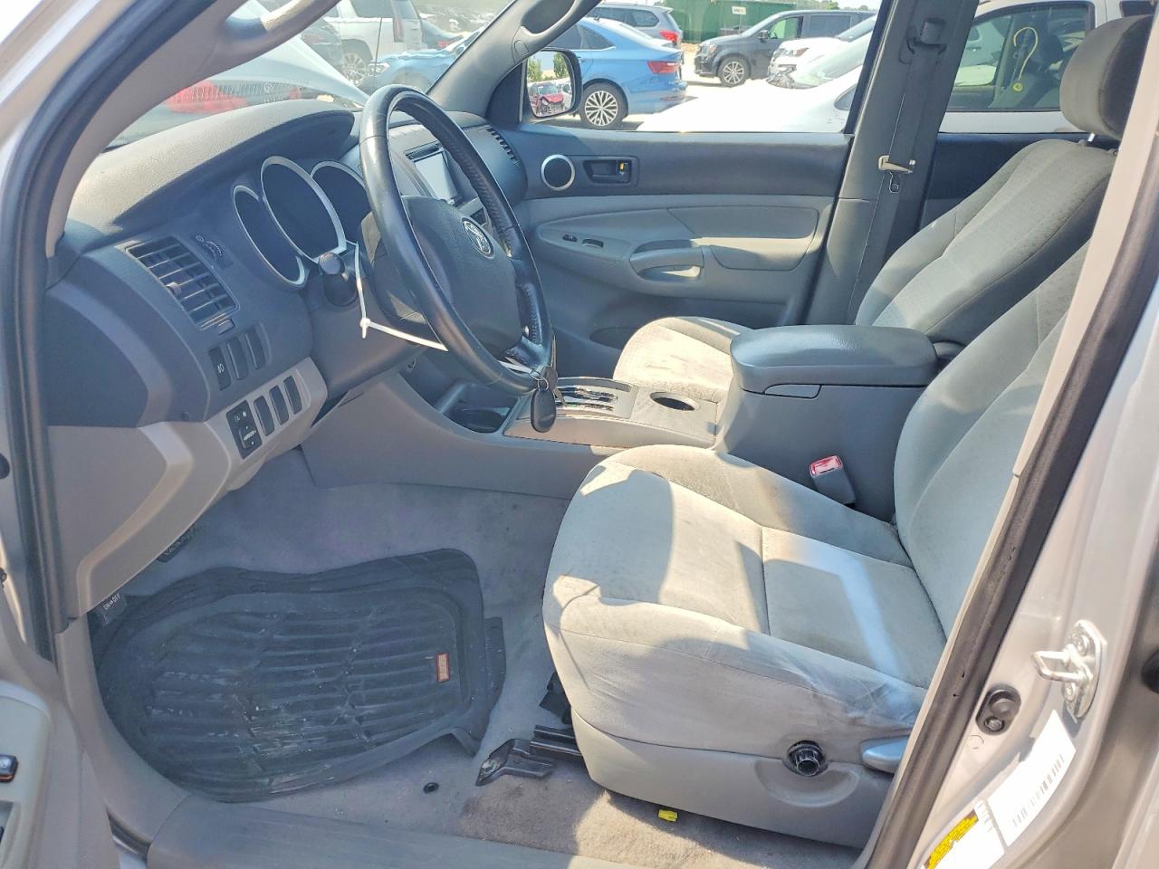 2007 Toyota Tacoma Double Cab Prerunner Silver vin: 3TMJU62N77M037283
