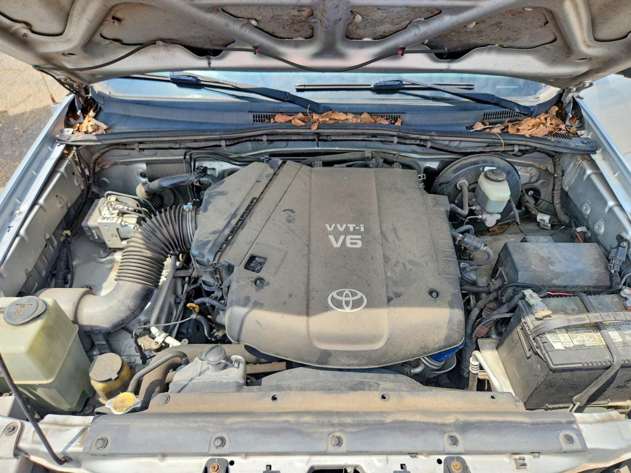 2007 Toyota Tacoma Double Cab Prerunner Silver vin: 3TMJU62N77M042175
