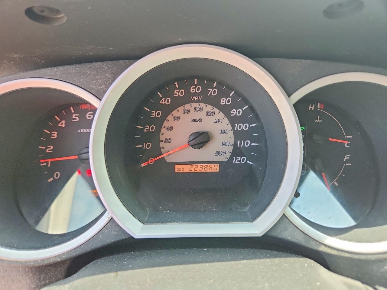 2007 Toyota Tacoma Double Cab Prerunner Silver vin: 3TMJU62N77M042175
