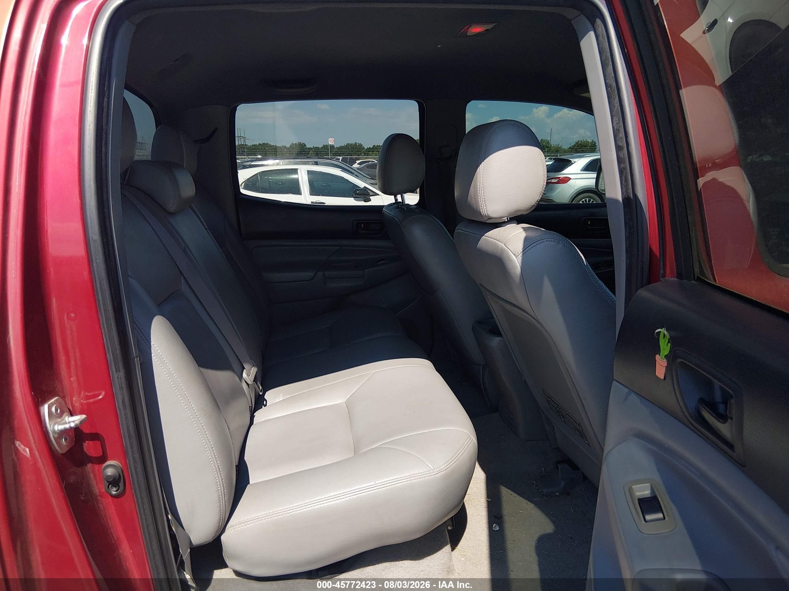 2007 Toyota Tacoma Prerunner V6 Red vin: 3TMJU62N77M044122