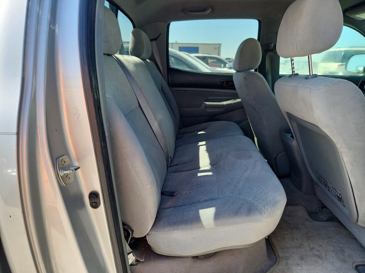 2007 Toyota Tacoma Double Cab Prerunner Серебряный vin: 3TMJU62N77M048753
