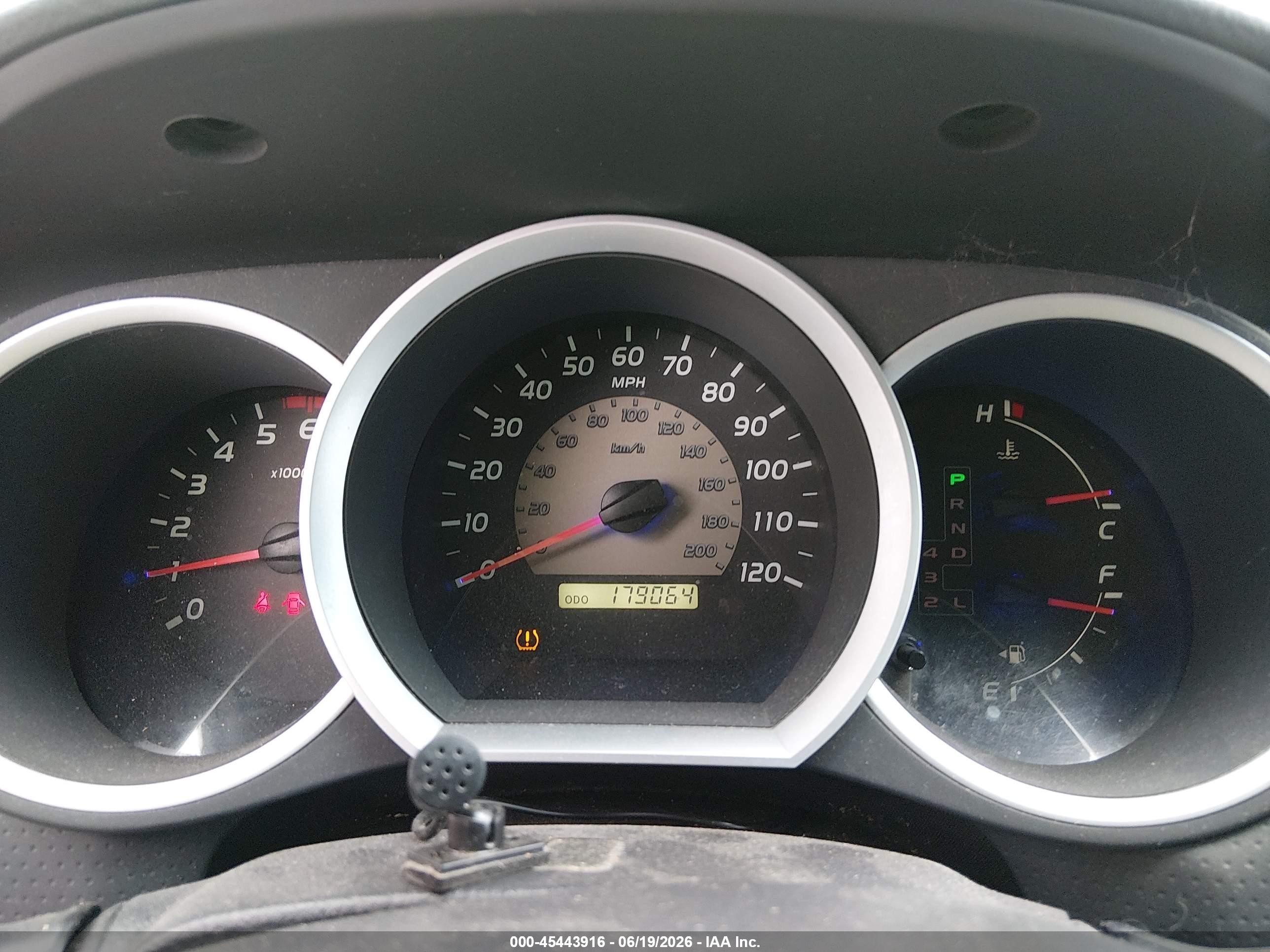 2009 Toyota Tacoma Prerunner V6 White vin: 3TMJU62N79M090858