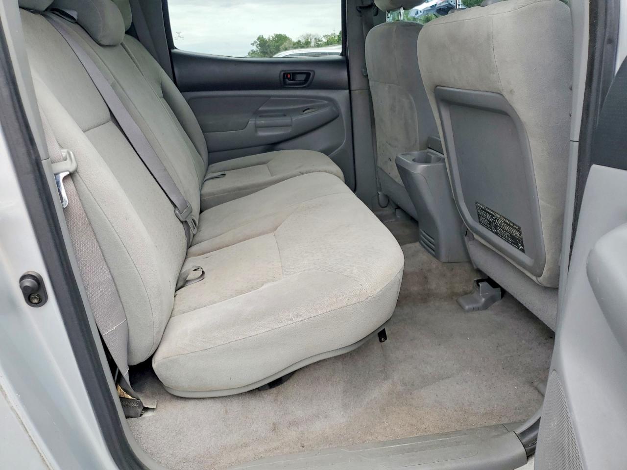 2006 Toyota Tacoma Double Cab Prerunner Silver vin: 3TMJU62N86M015033